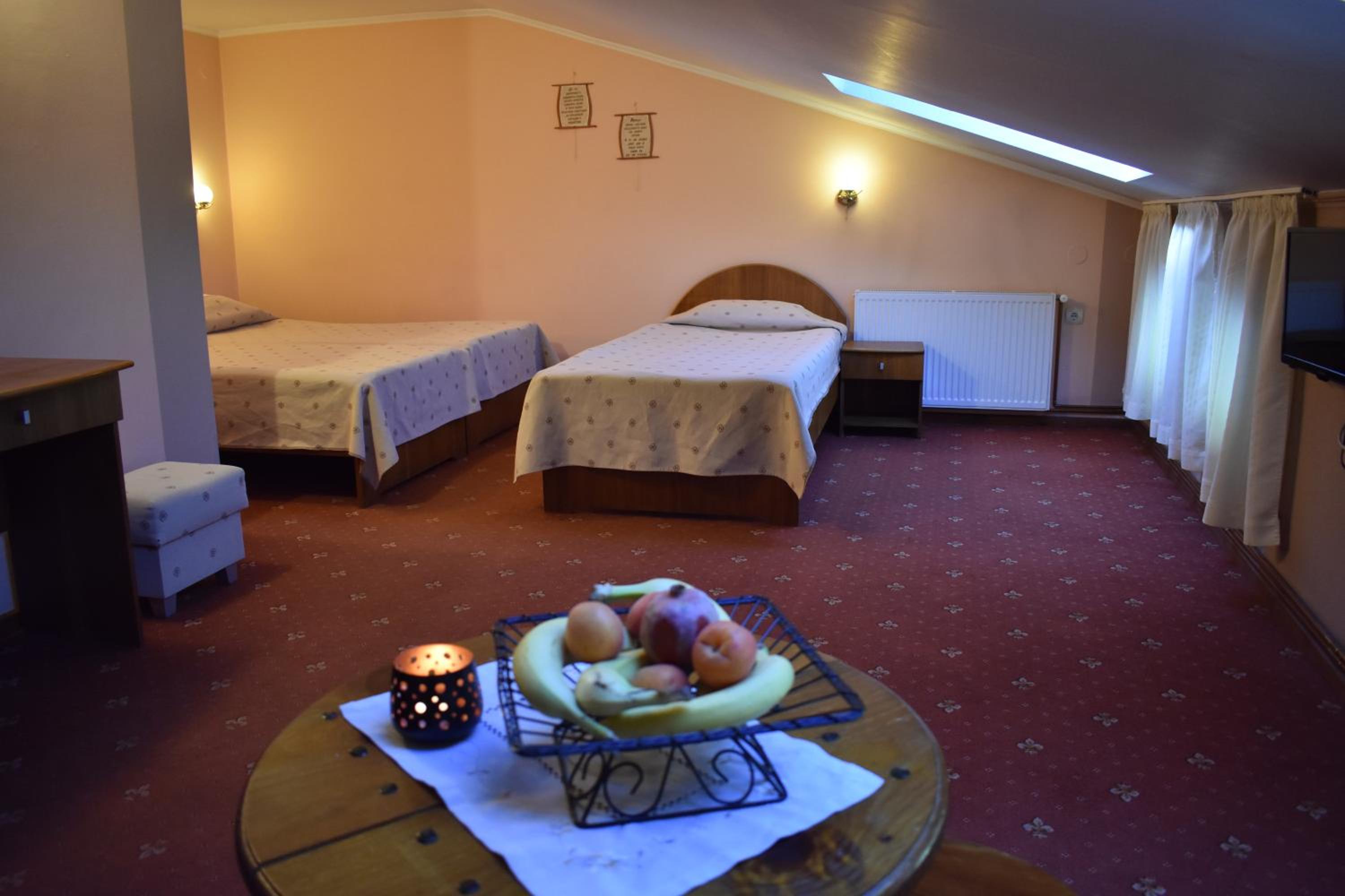 Triple Room photo 2