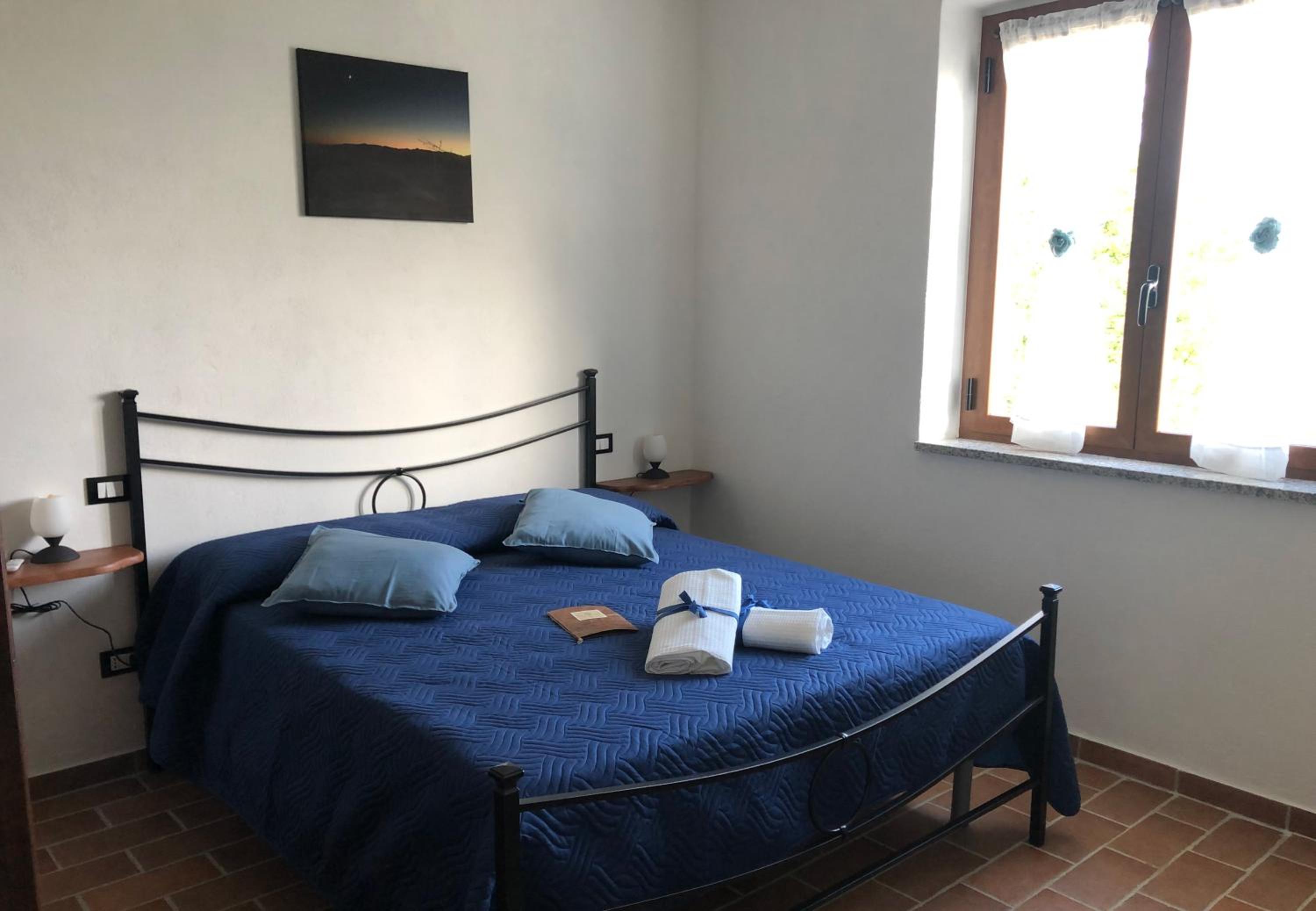 Double Room - Photo 3