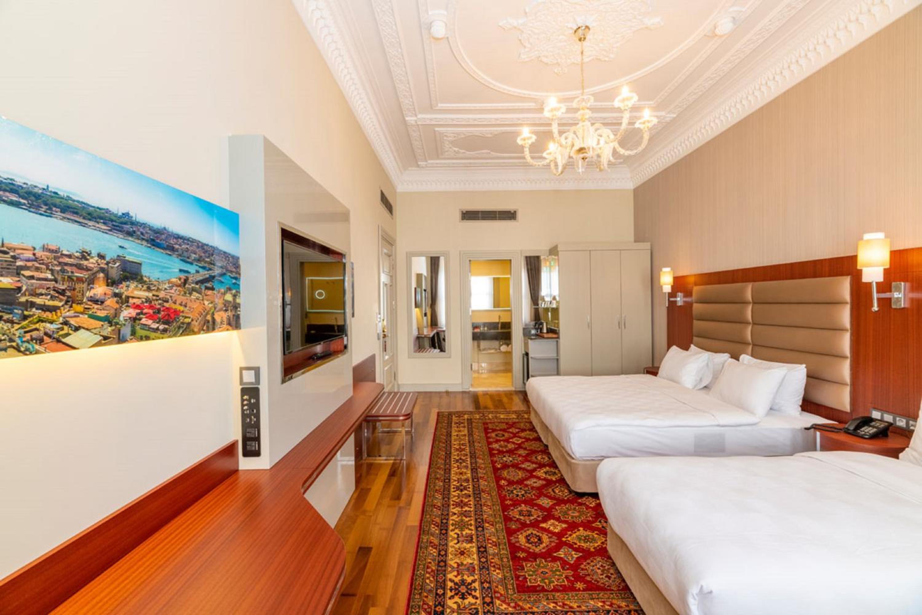 Standard Triple Room photo 2