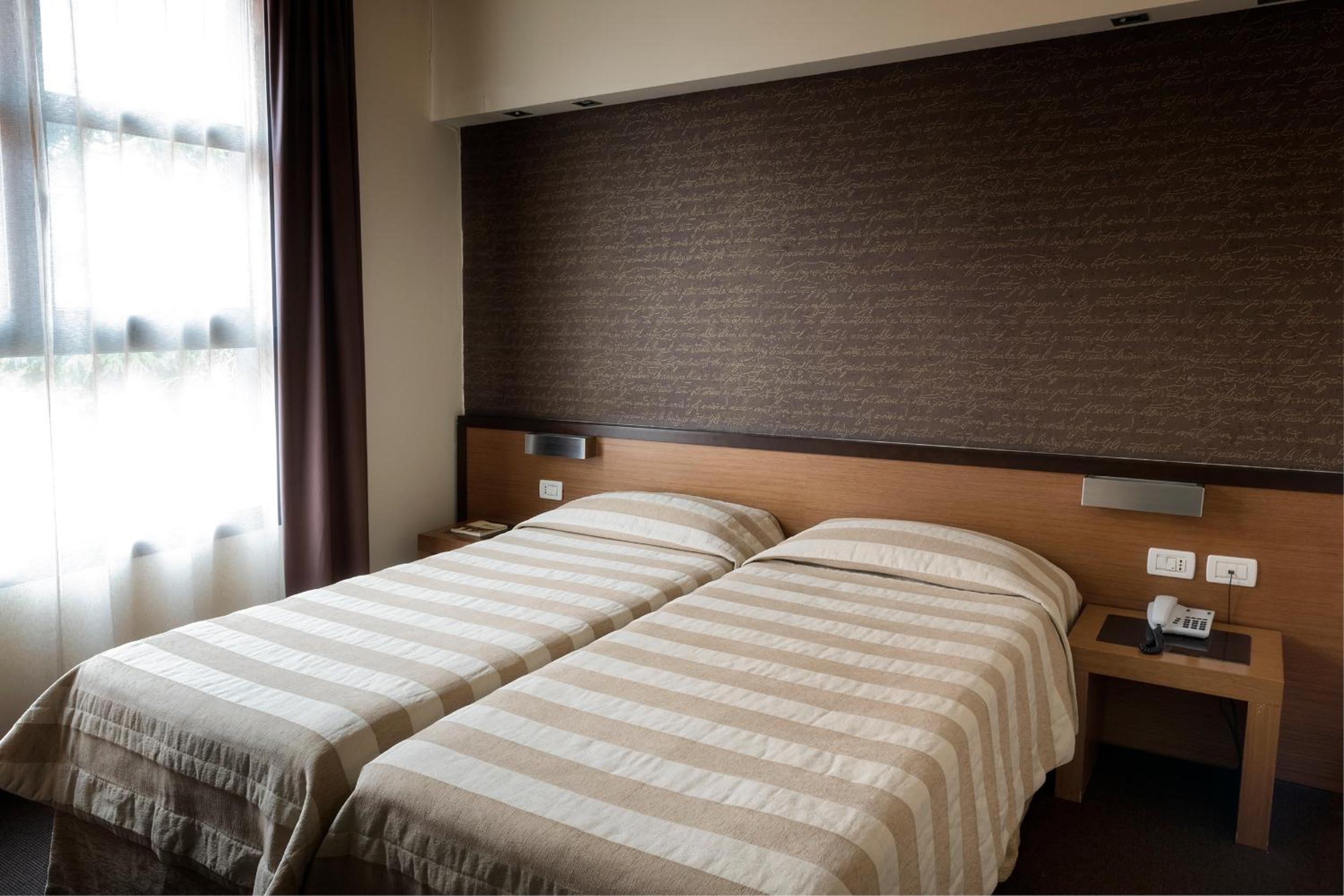 Classic Single Room