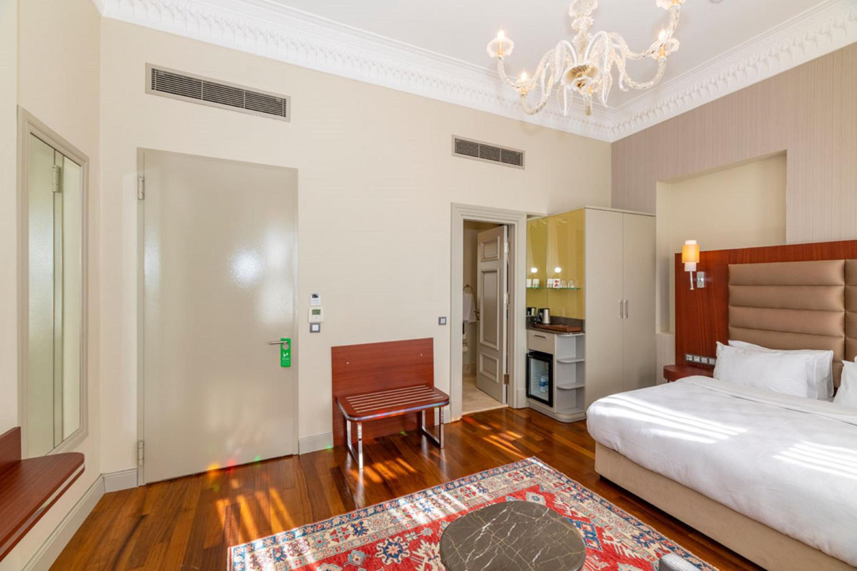 Standard Double Room photo 1