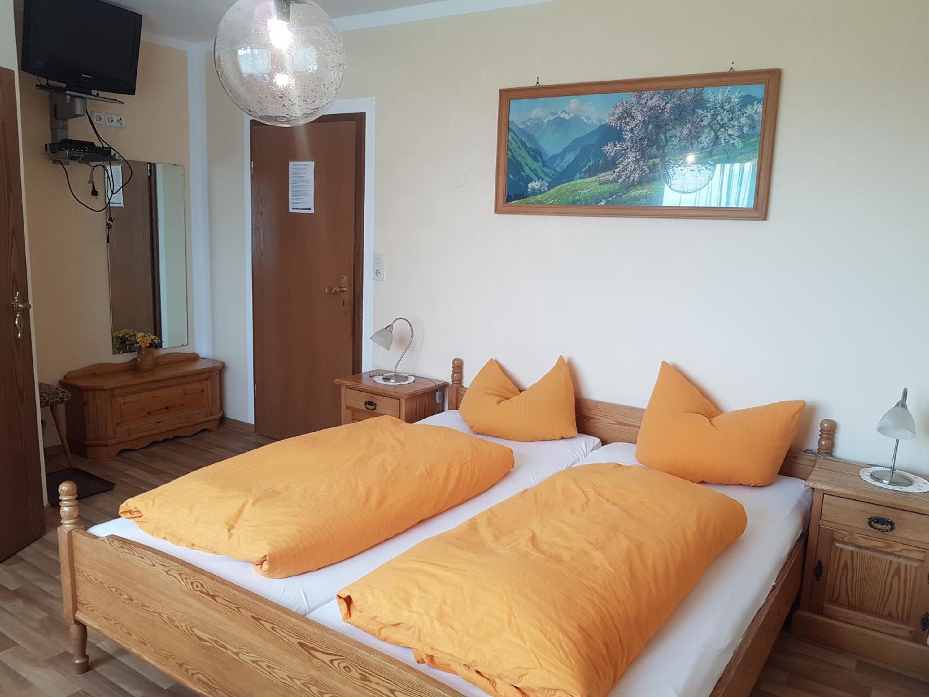 Triple Room with Mountain View