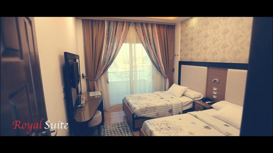 Superior Suite - Photo 3