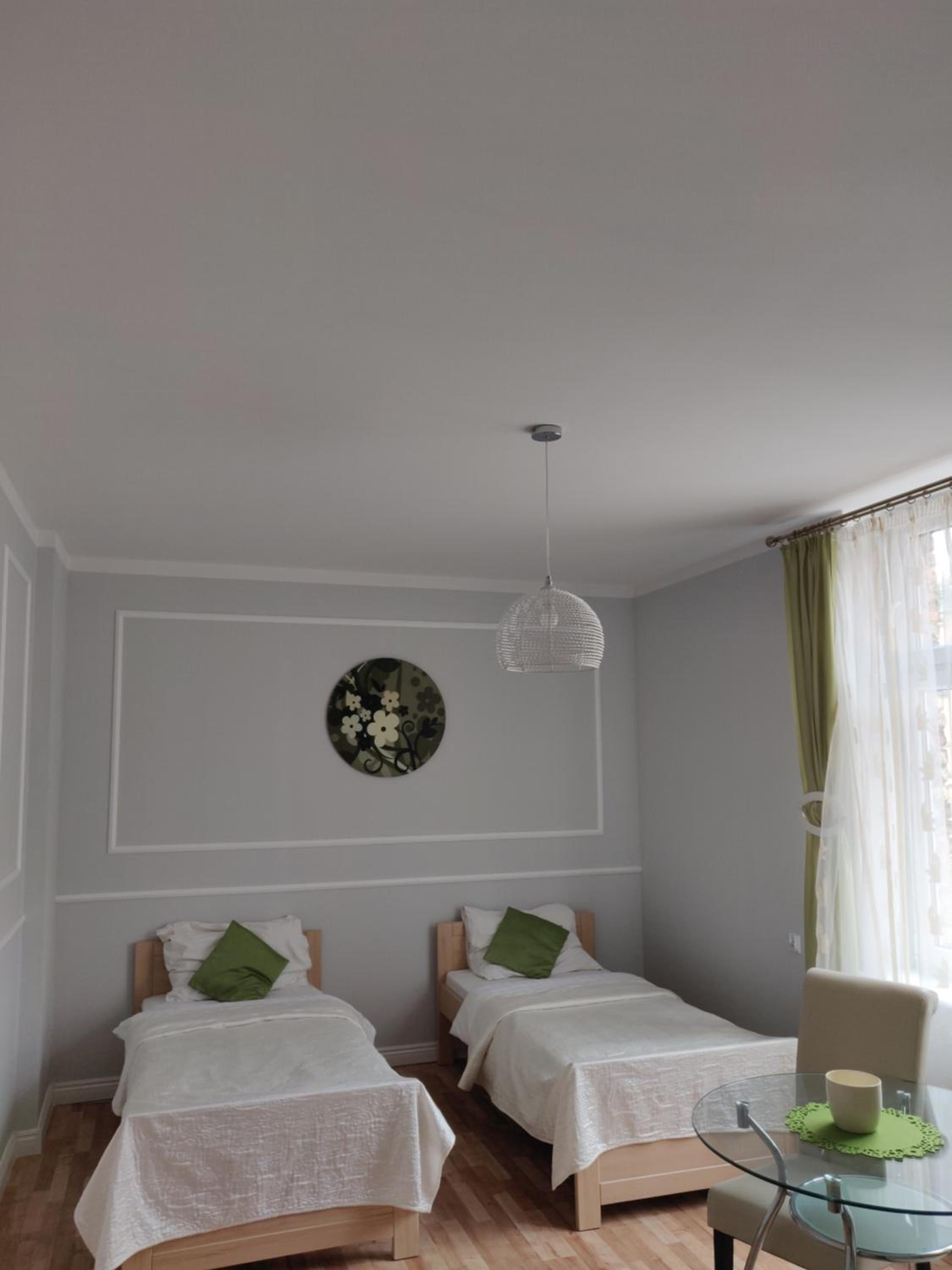 Twin Room with Bathroom - Photo 6