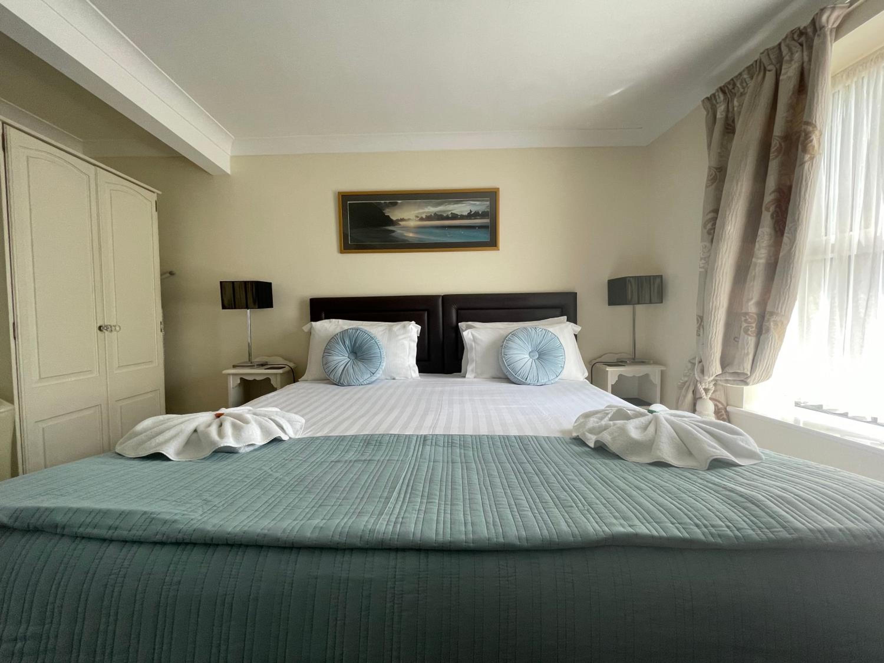 Superior King Room