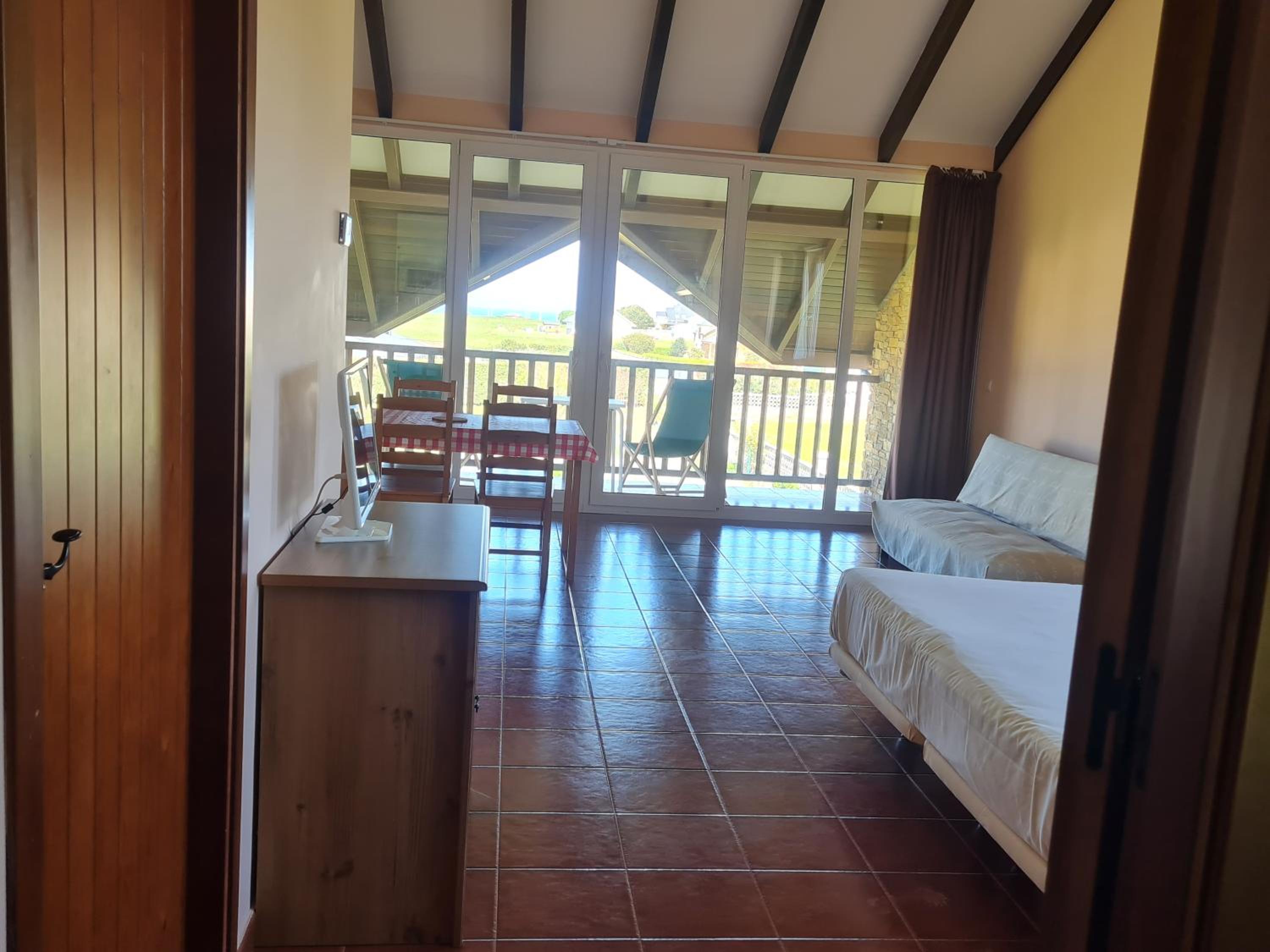 Estudio con terraza