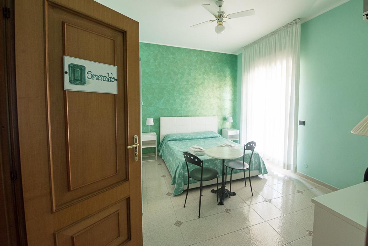 Villa photo 1