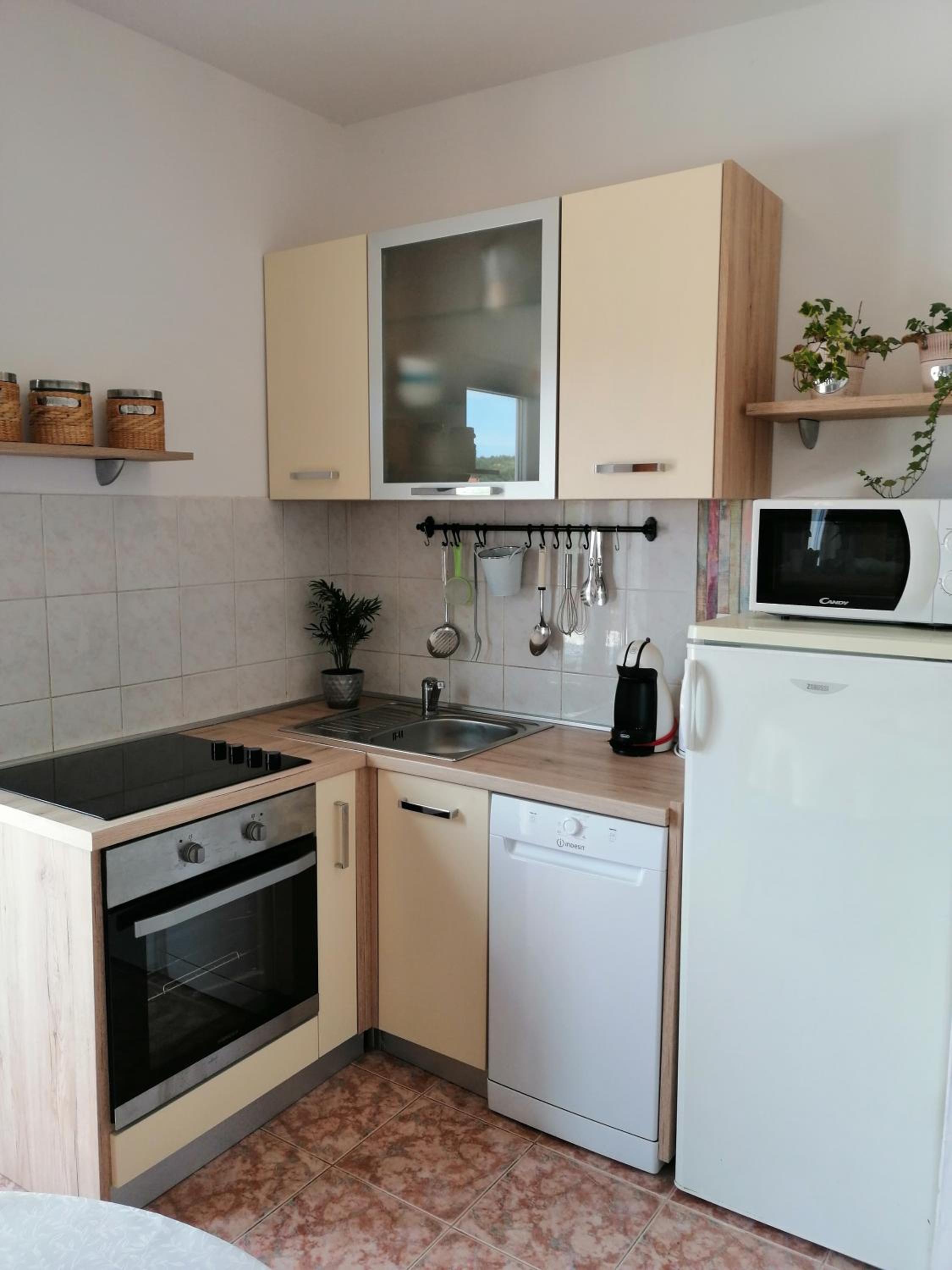 Two-Bedroom House photo 2