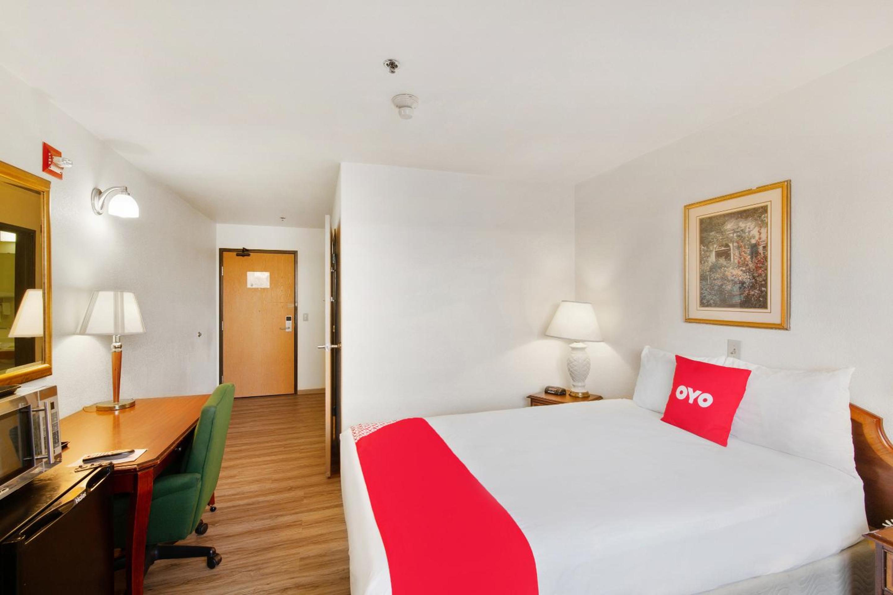 Double Room - Disability Access - Photo 6