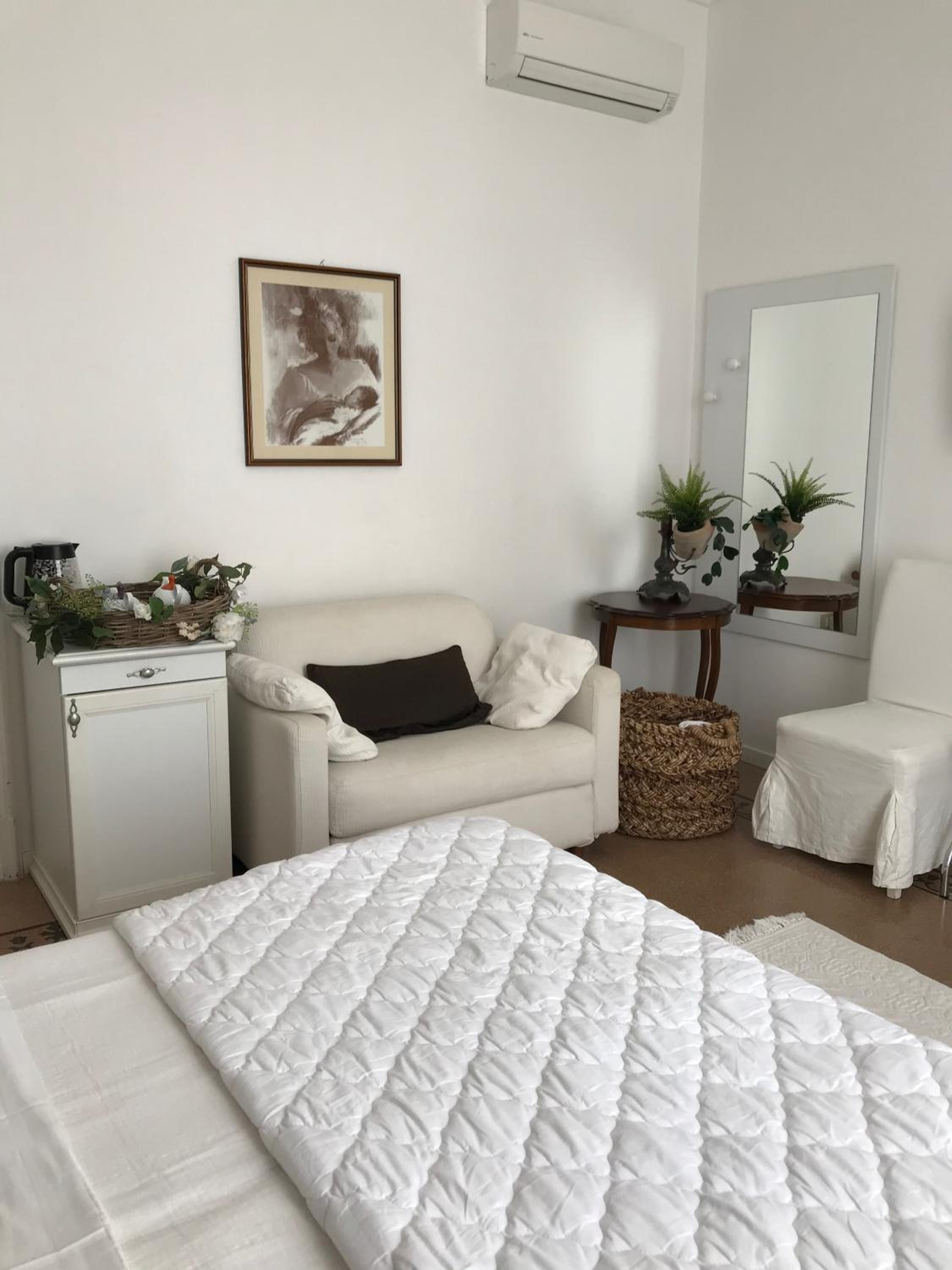 Superior Room with Balcony and Sea View