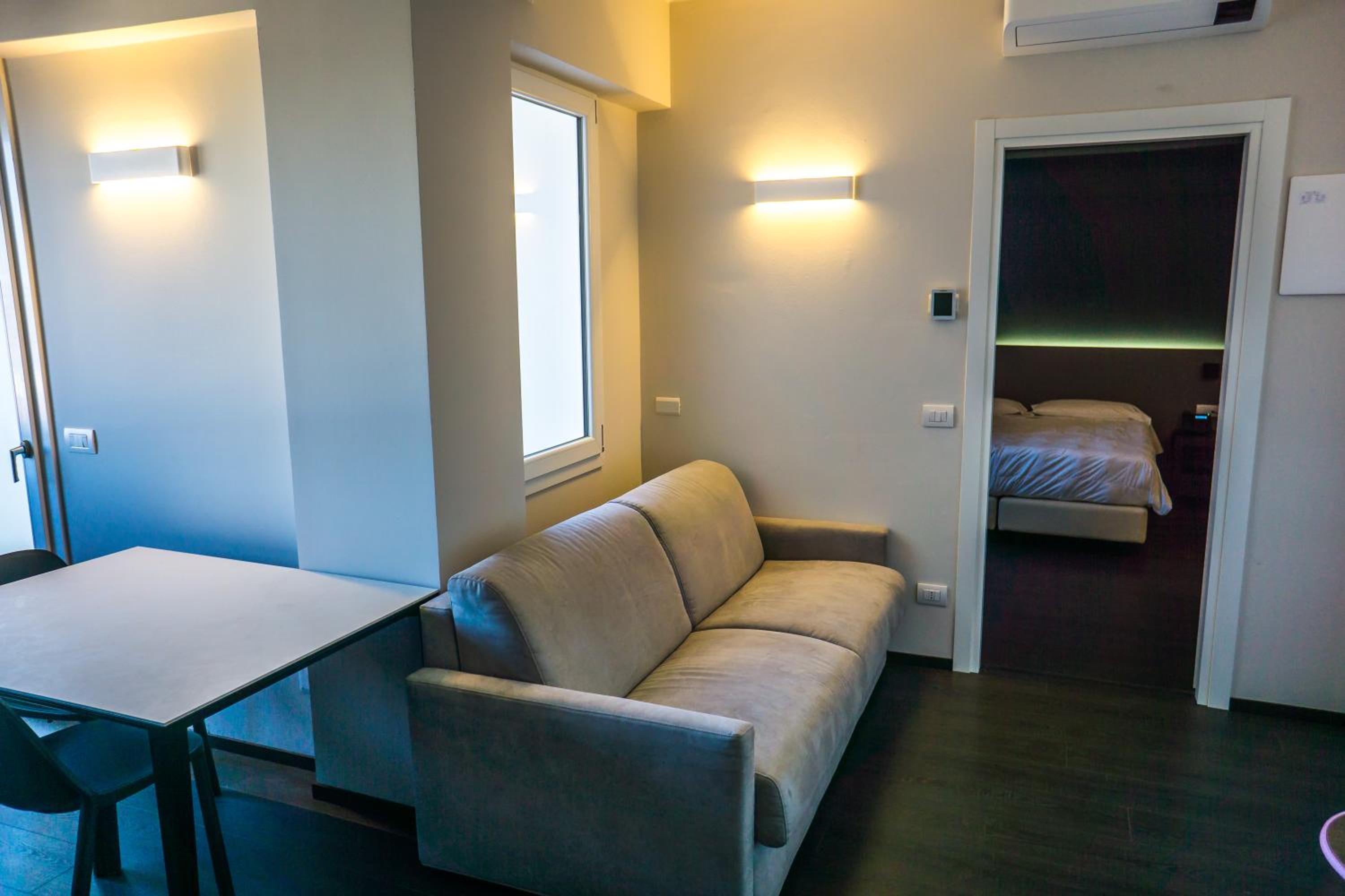 Apartment - Photo 2