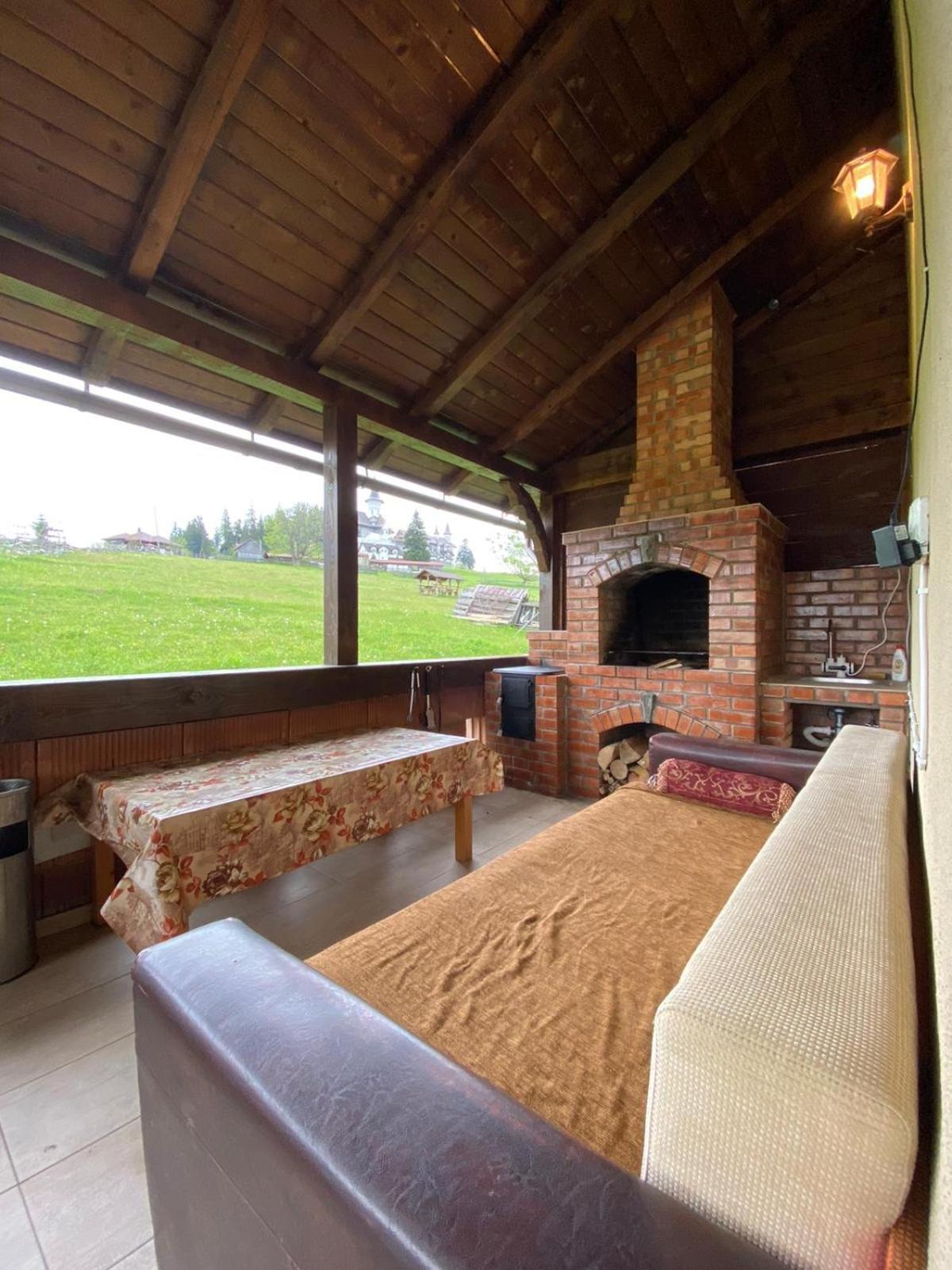 Three-Bedroom House - Photo 15
