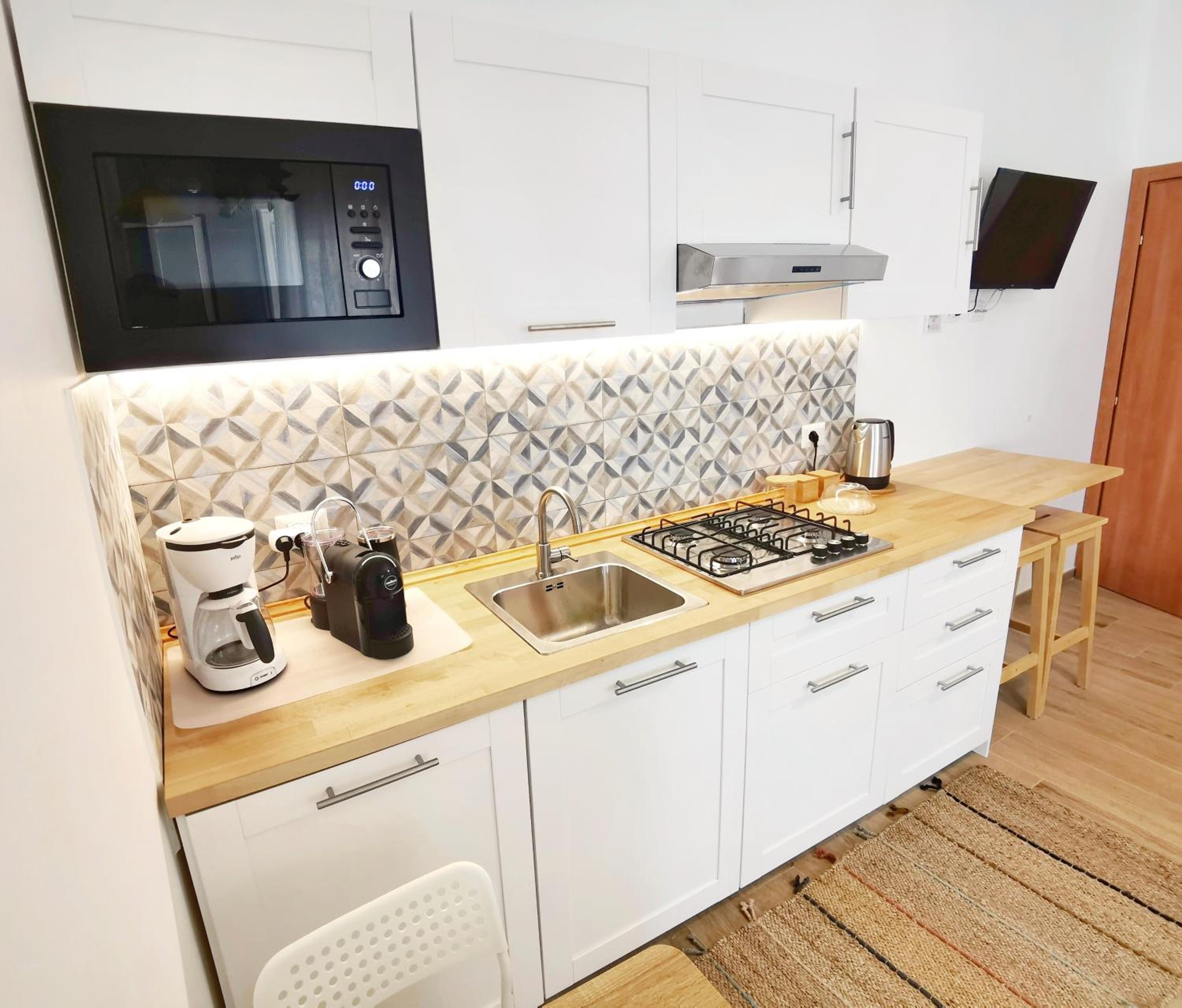 Double Room with Kitchen (no view) photo 3