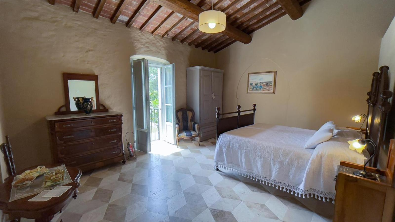 Double Room with Balcony photo 3