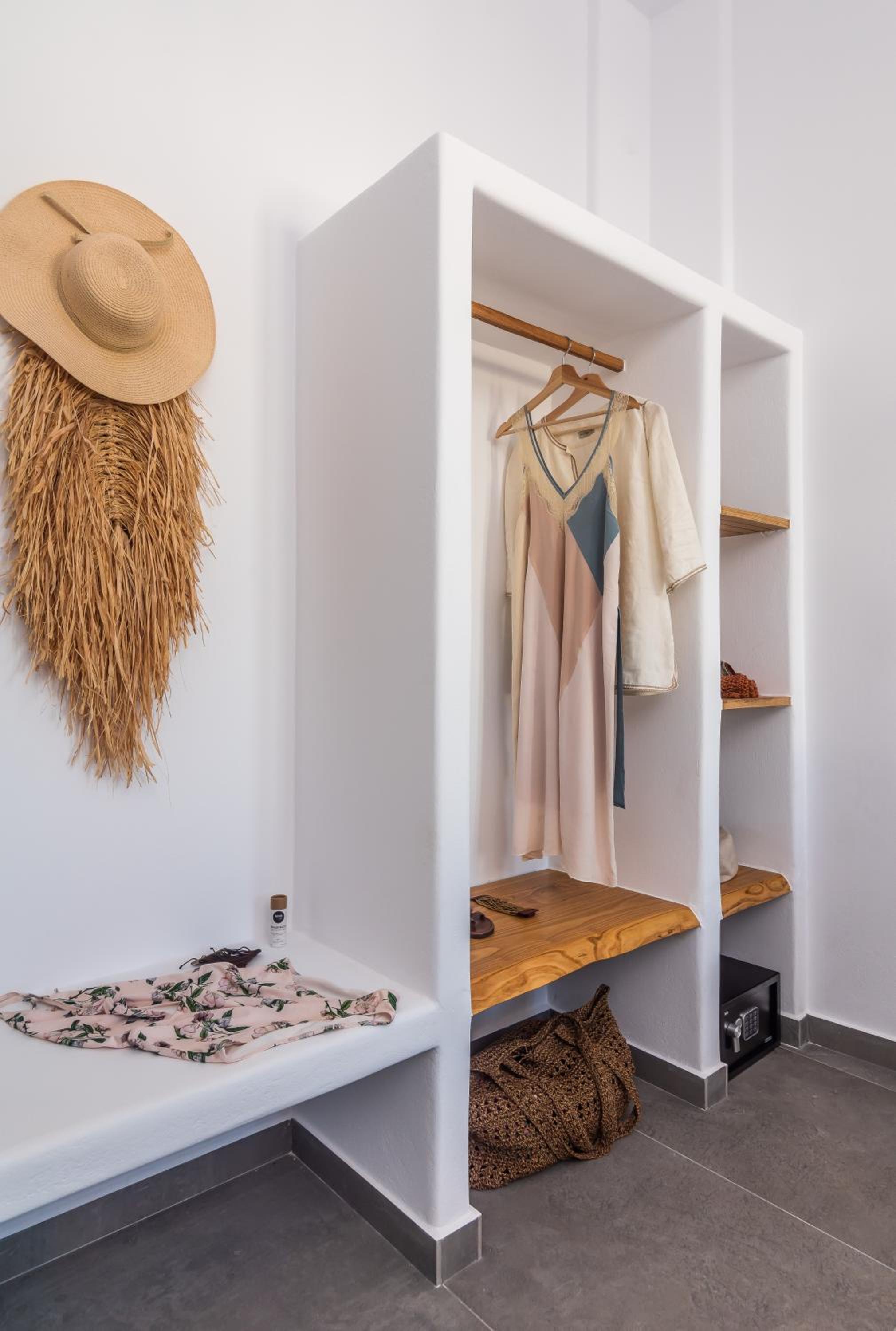 Deluxe Apartment with Sea View 