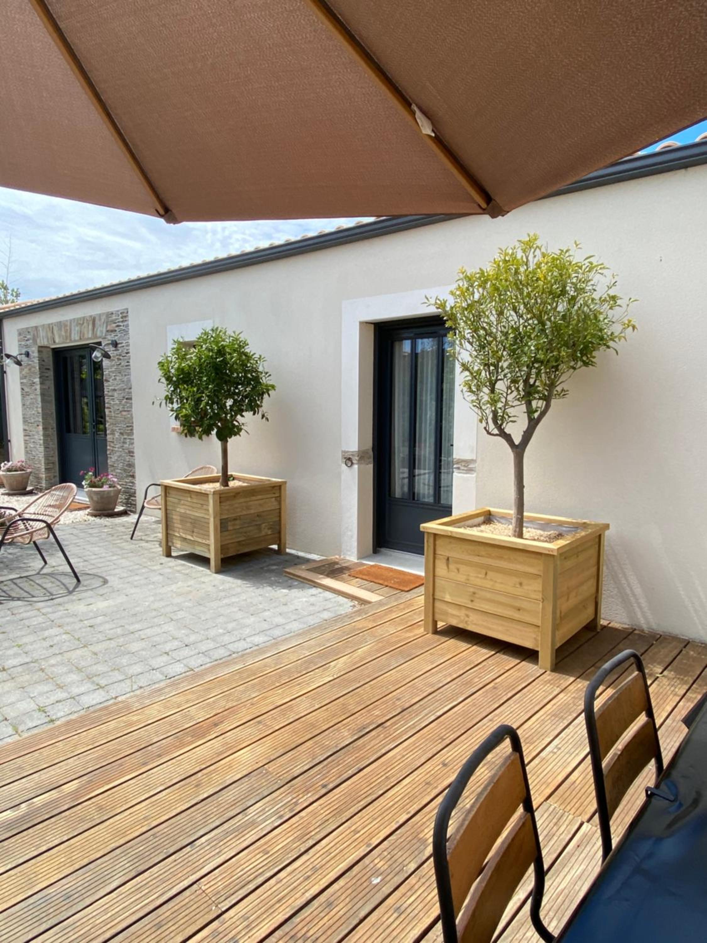 Large Double Room - Photo 6