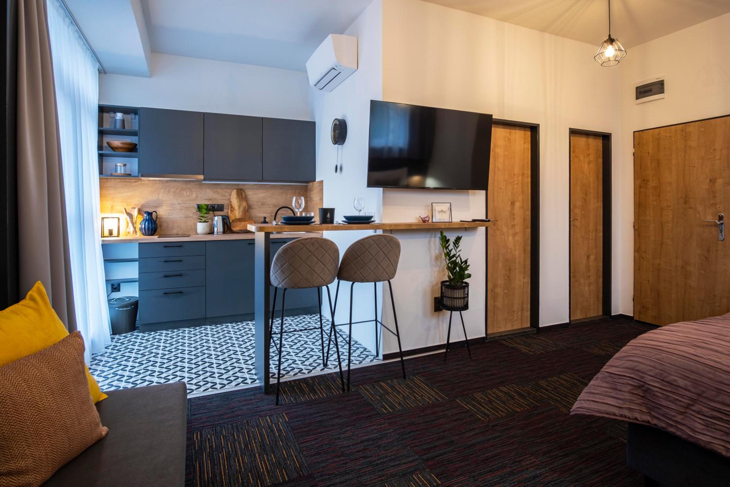 Double or Twin Room with Terrace photo 2