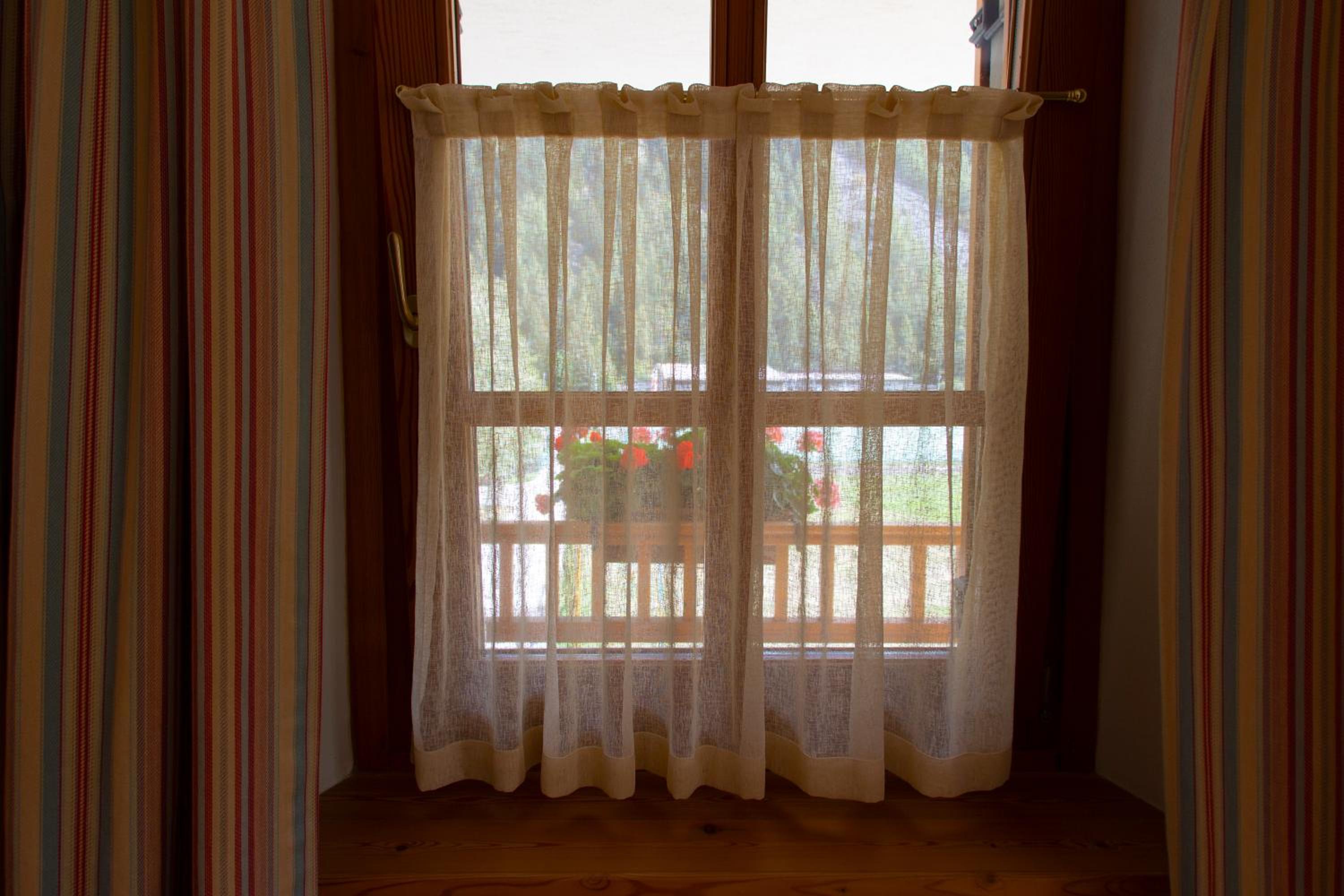 One-Bedroom Apartment with Balcony photo 2