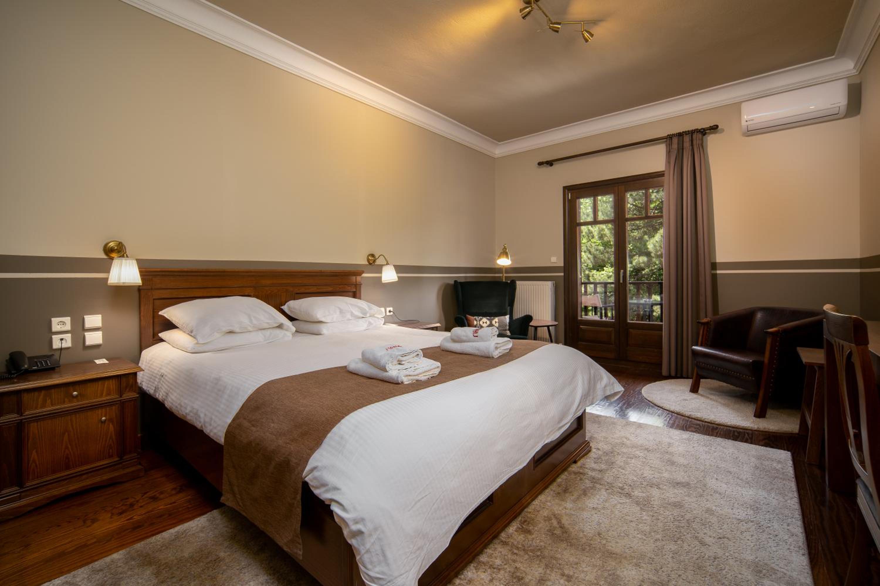 Deluxe Double Room photo 1