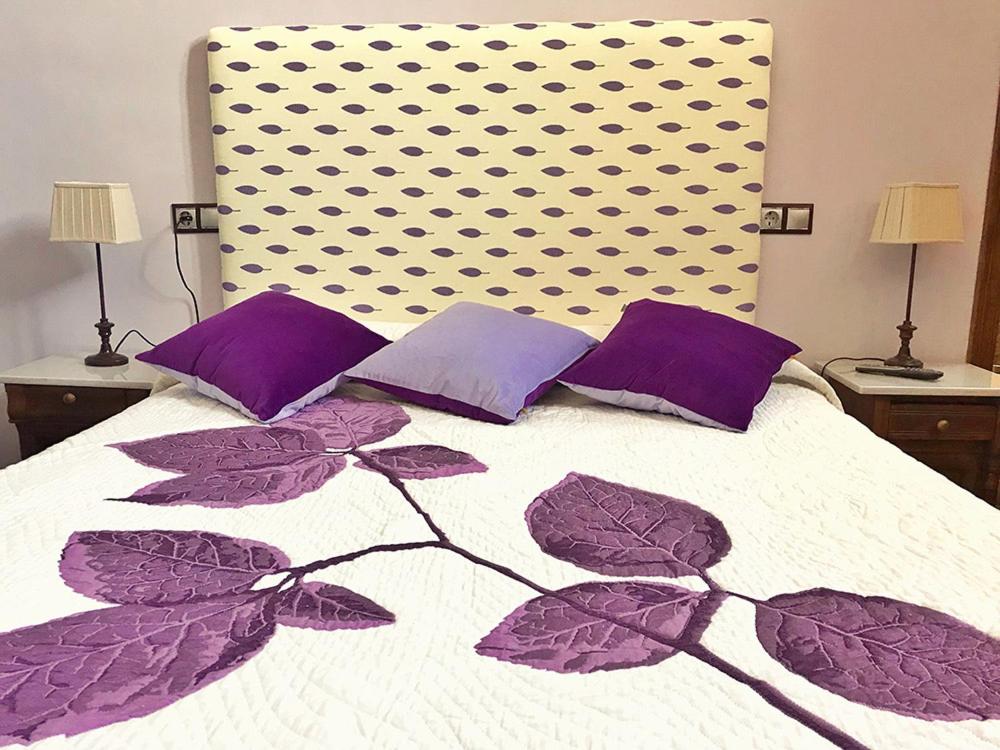 Deluxe Double Room with Shower photo 2