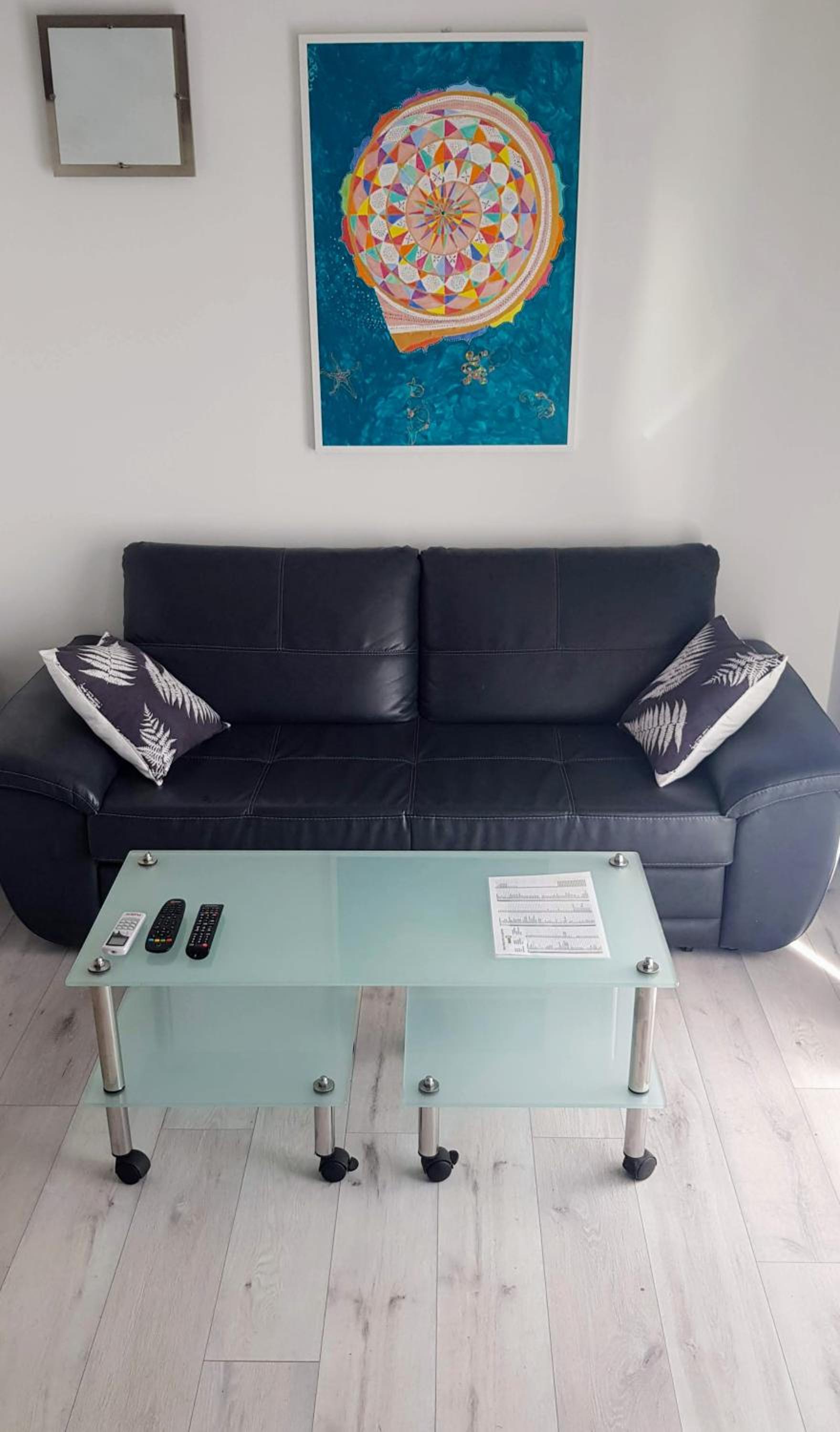 Studio Apartment - Photo 2