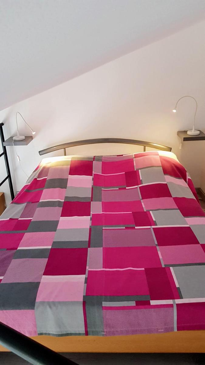 Studio Apartment - Photo 12