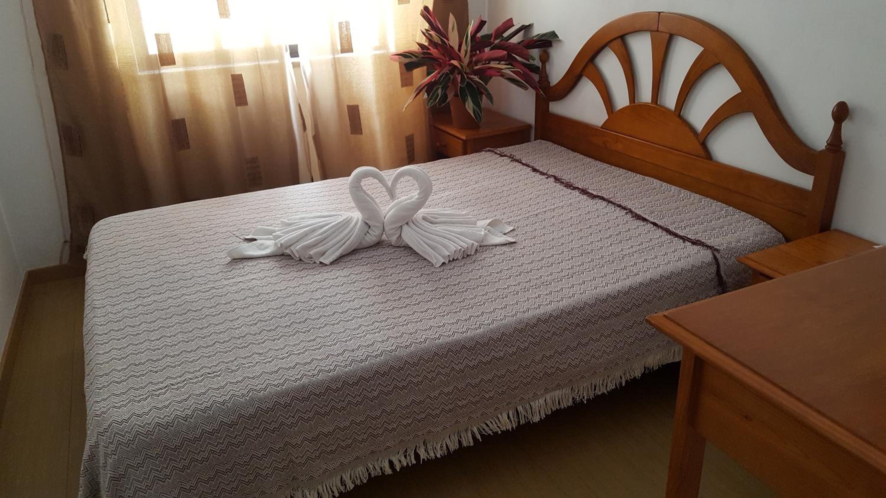 Double or Twin Room - Photo 6