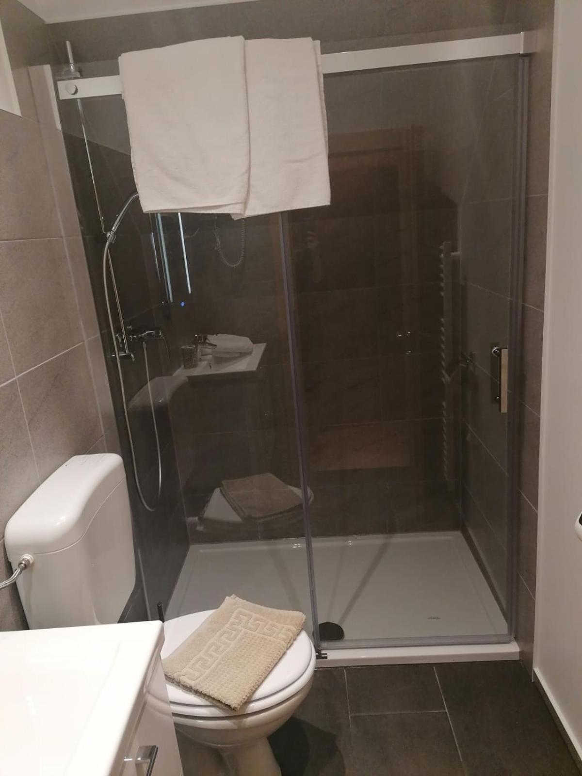 Double Room with Balcony photo 3