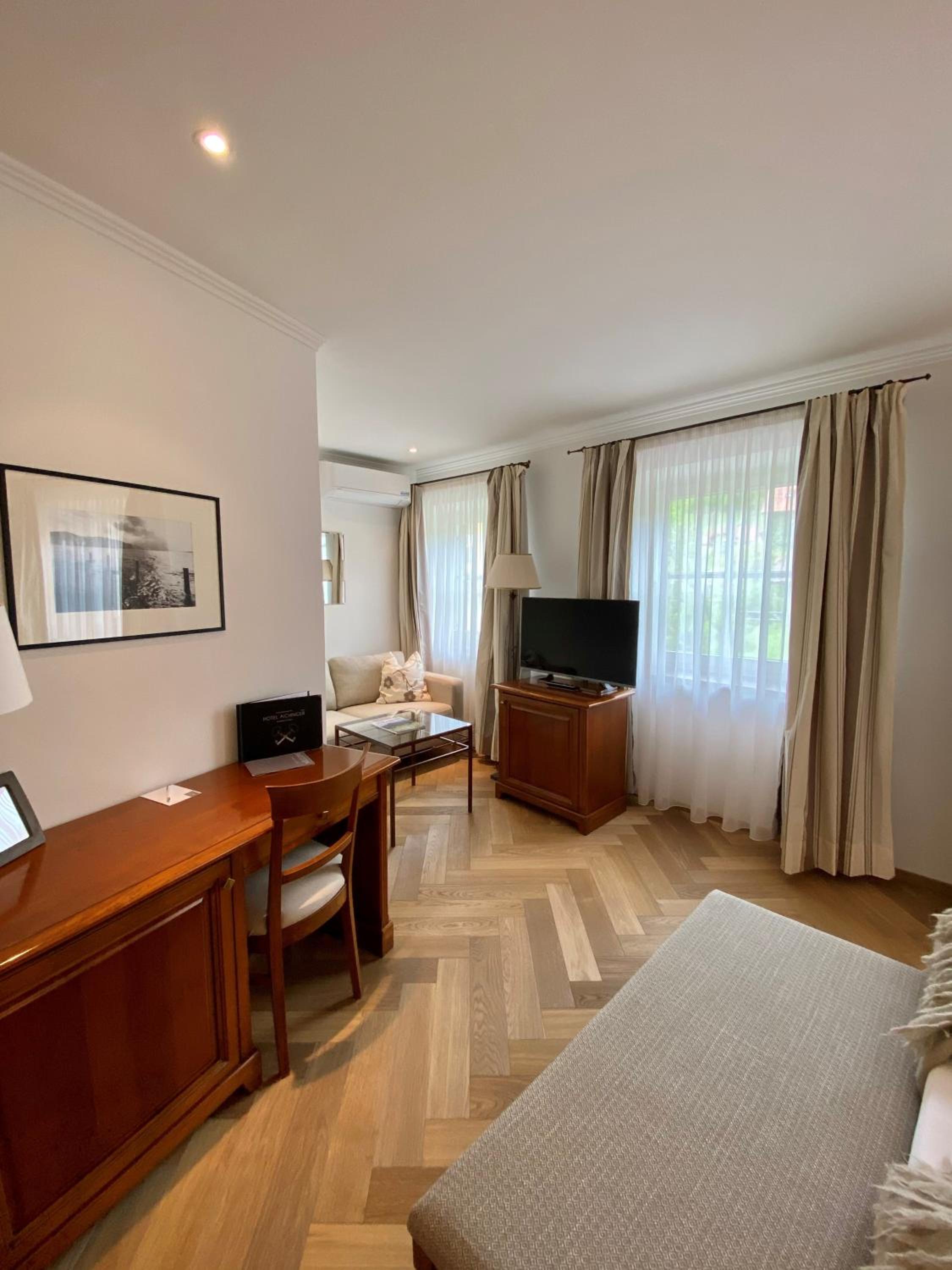 Economy Double Room photo 2