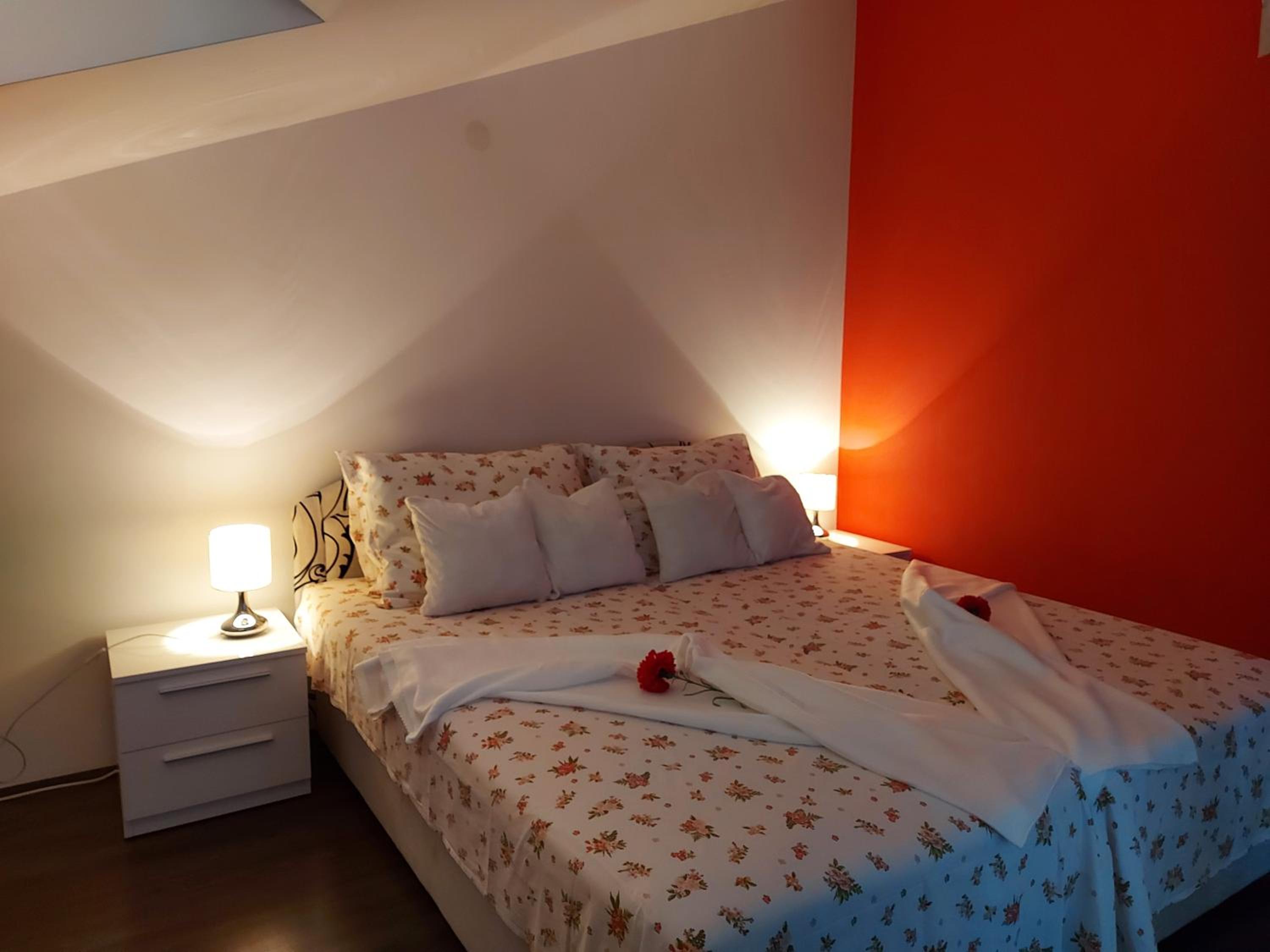 Two-Bedroom Apartment with Balcony and Sea View