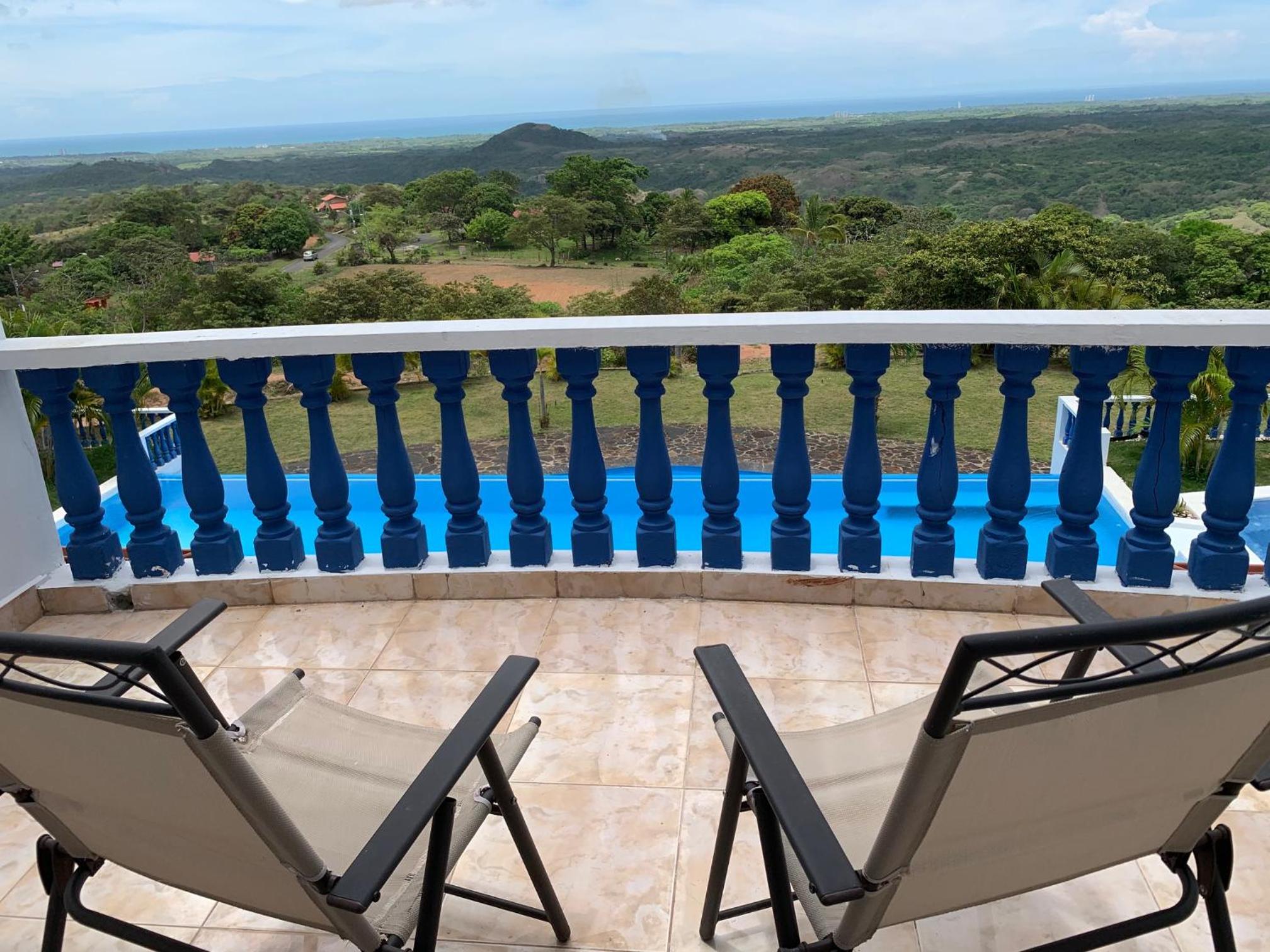 Deluxe Suite with Sea View photo 3