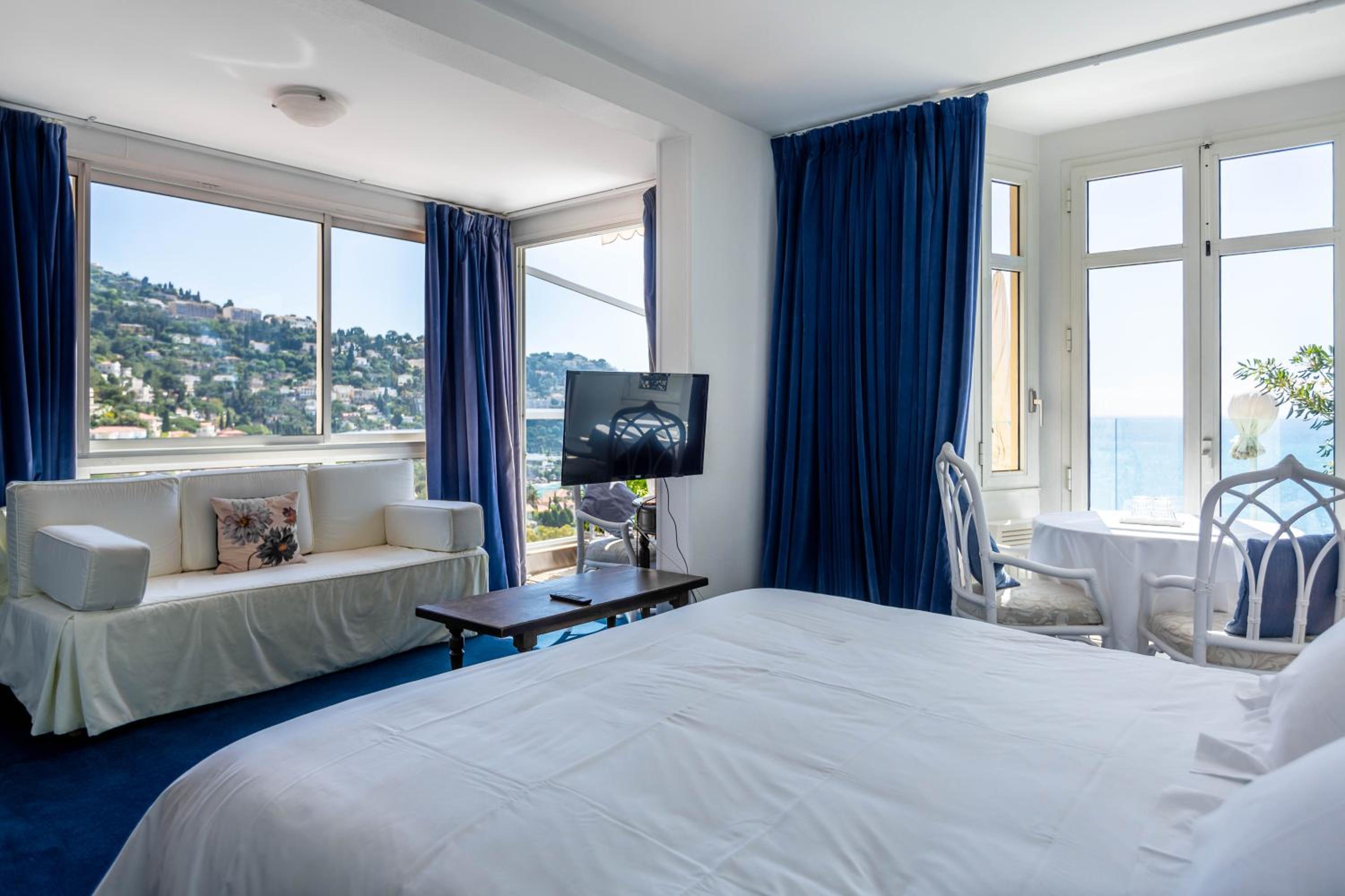 Junior Suite with Sea View Le Golfe Bleu  - Photo 2