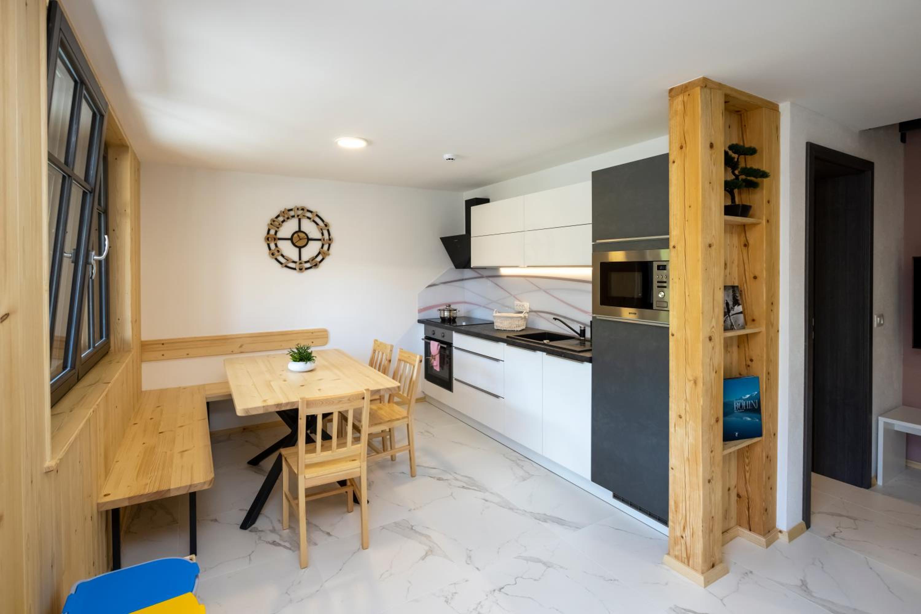 Two-Bedroom Apartment with Two Bathrooms