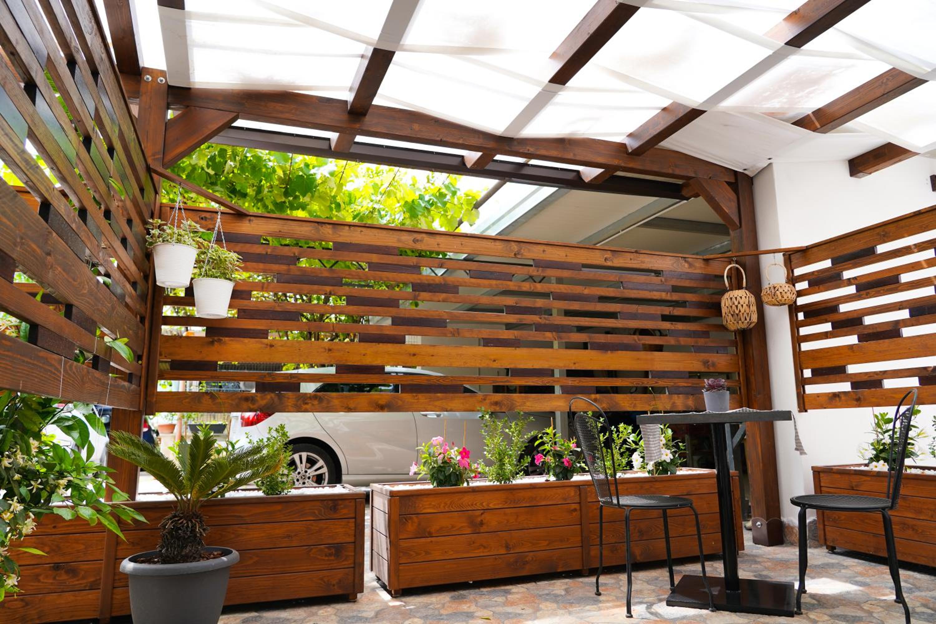 Apartment with Terrace photo 2