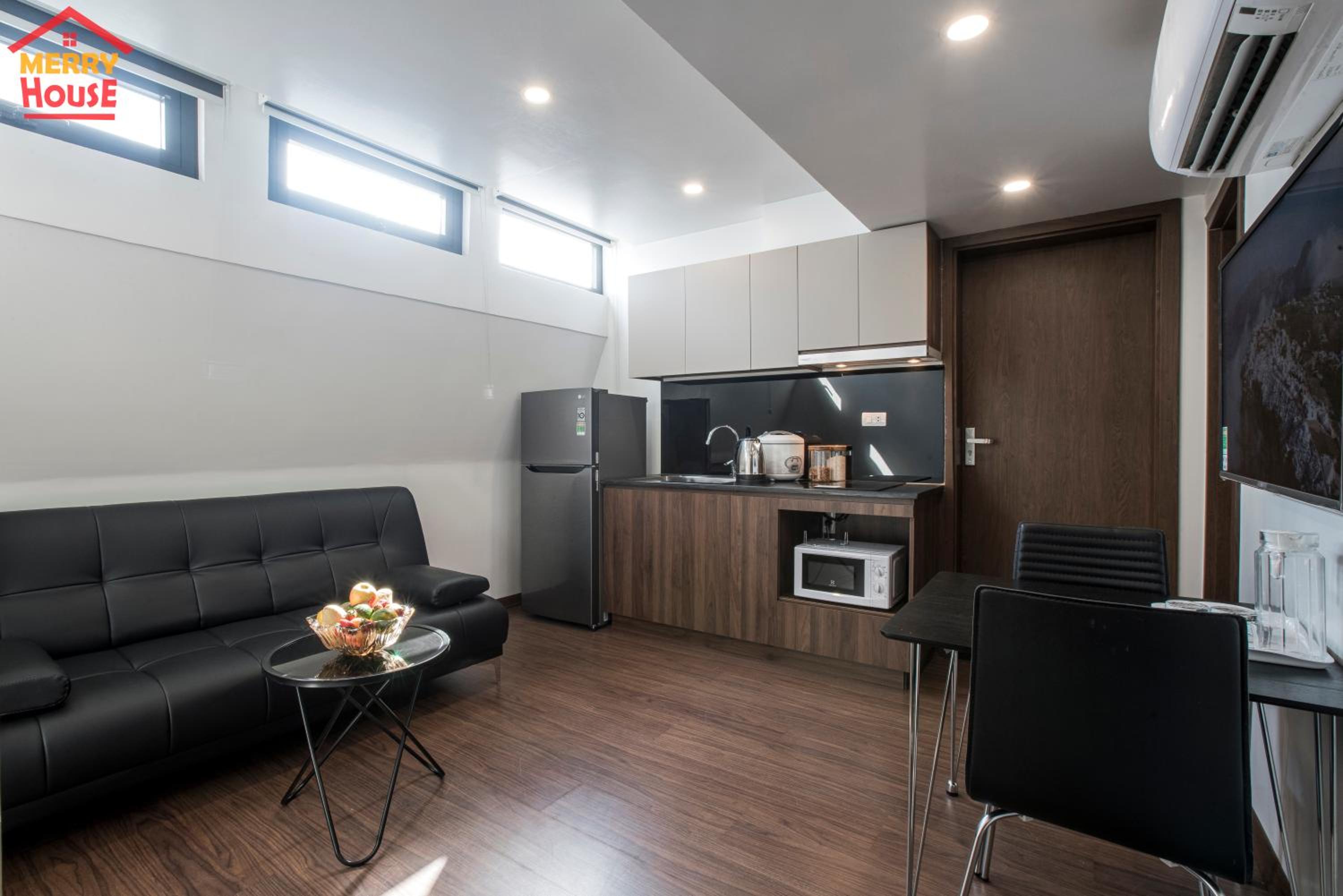Two-Bedroom Apartment - Photo 28