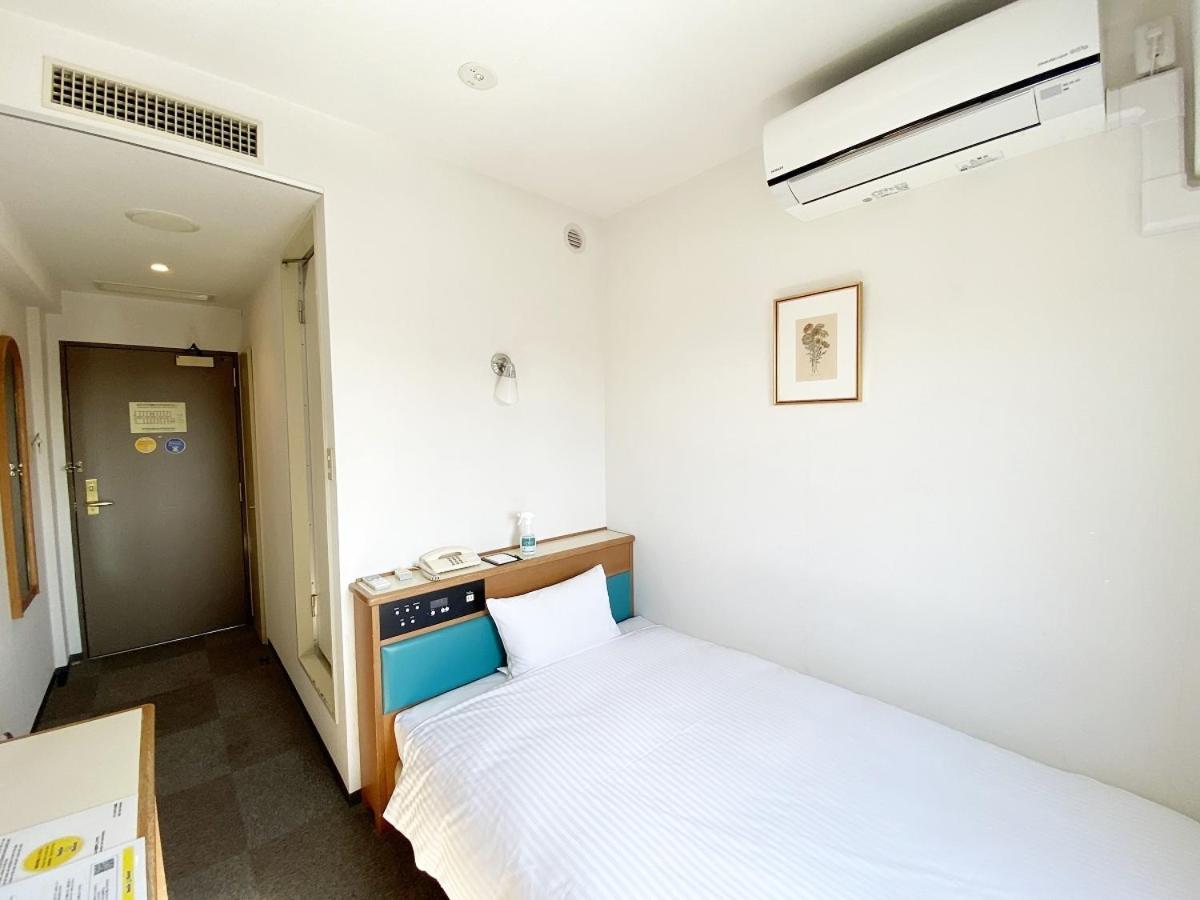 Double Room with Small Double Bed - Non-Smoking - Photo 1