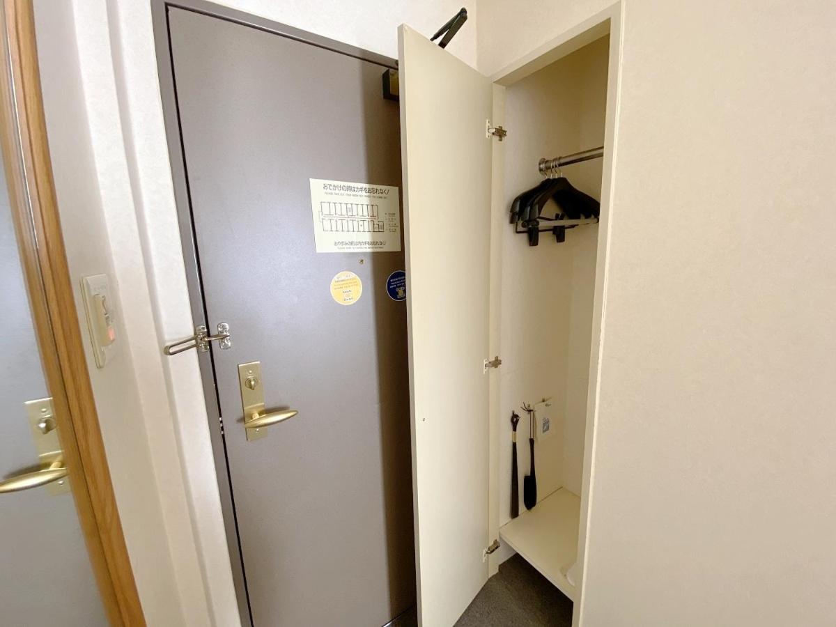 Double Room with Small Double Bed - Non-Smoking - Photo 5