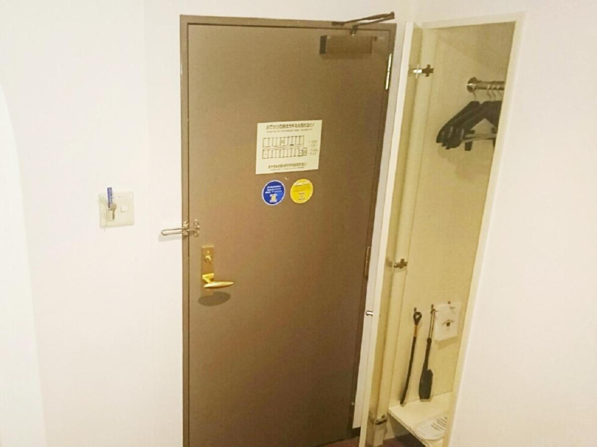 Double Room - Non-Smoking  - Photo 6
