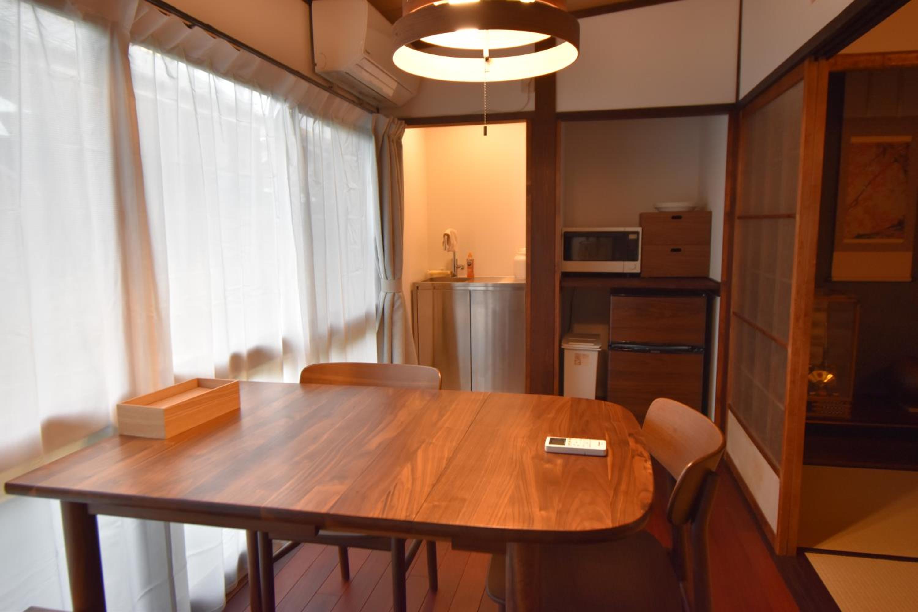 Family Room with Private Bathroom - Photo 6