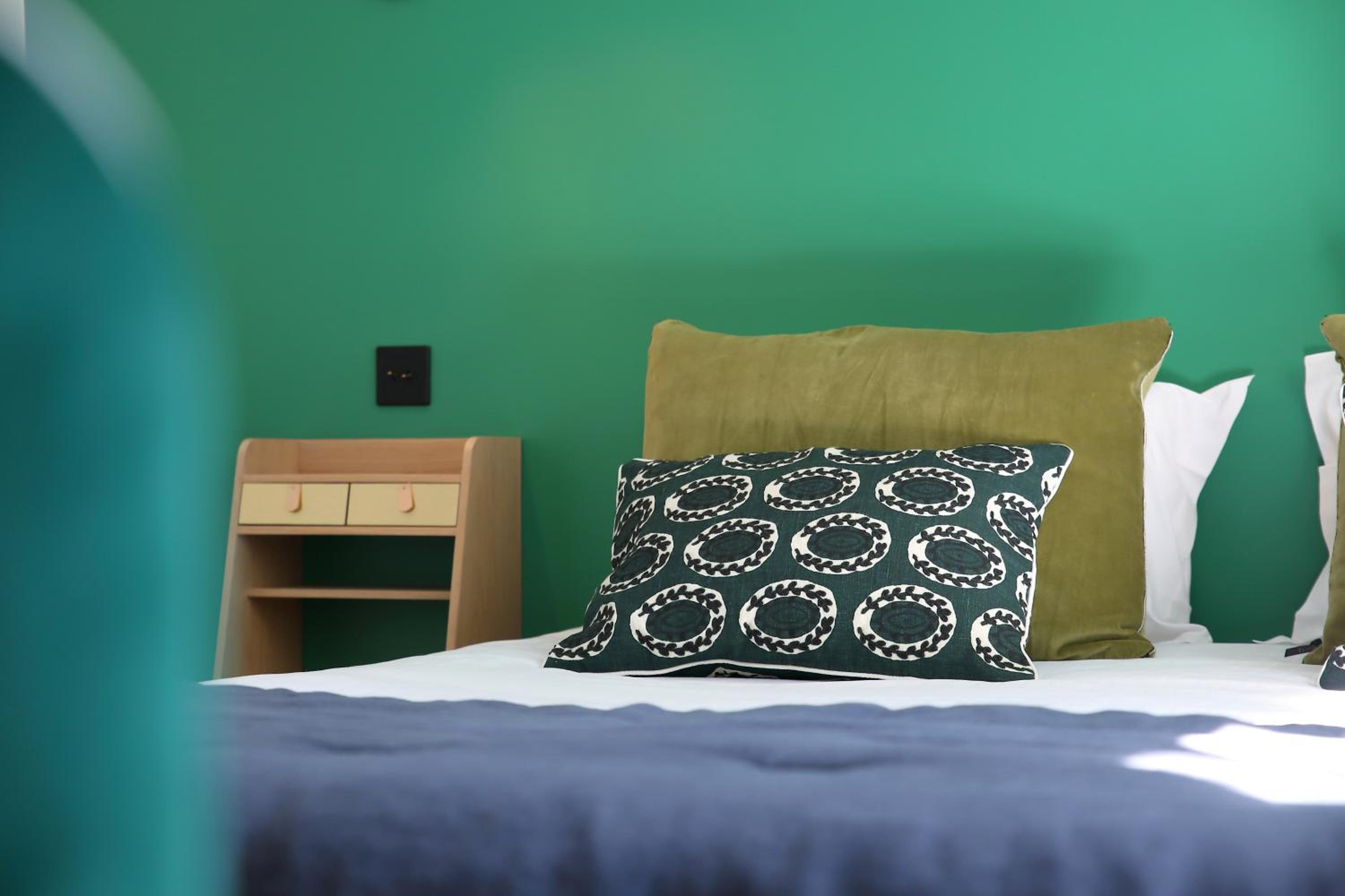Large Double Room - Country Side - Photo 4