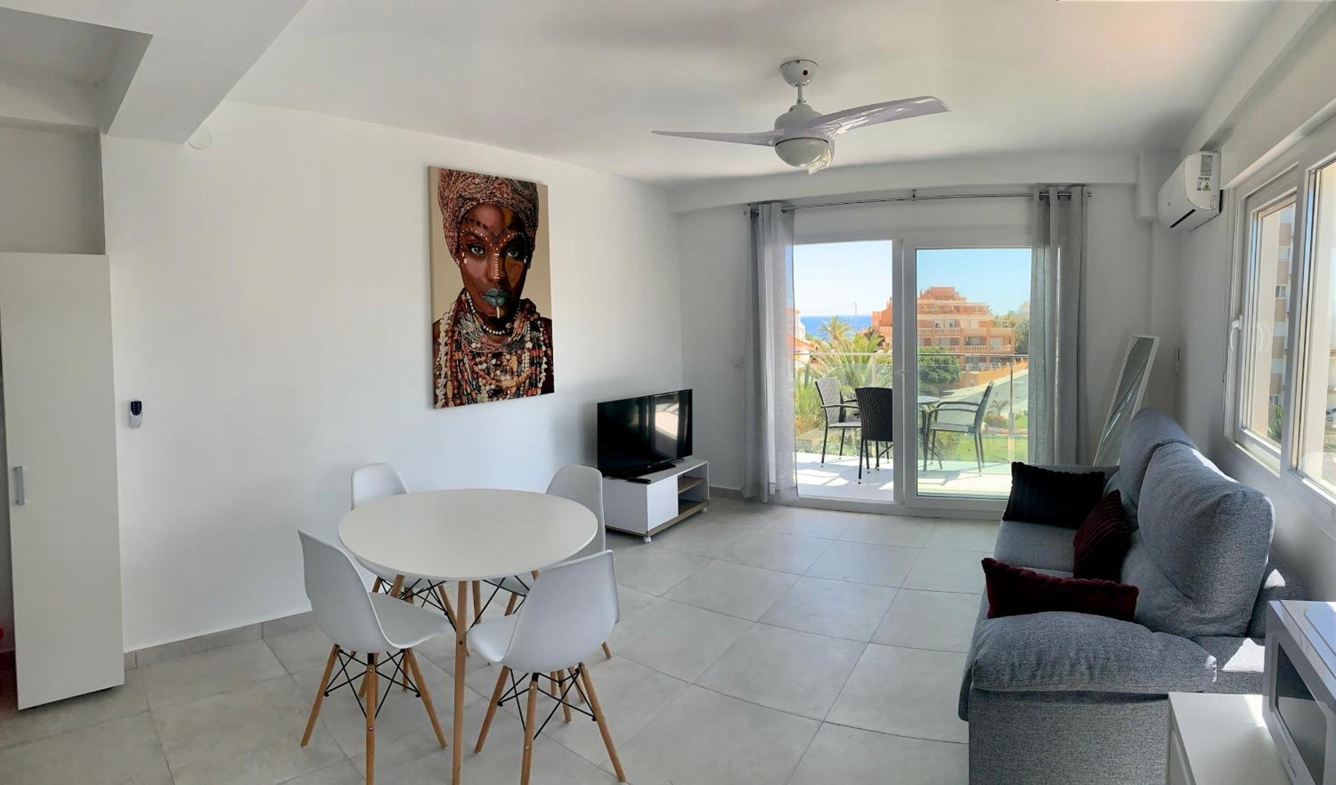 One-Bedroom Apartment - Photo 1