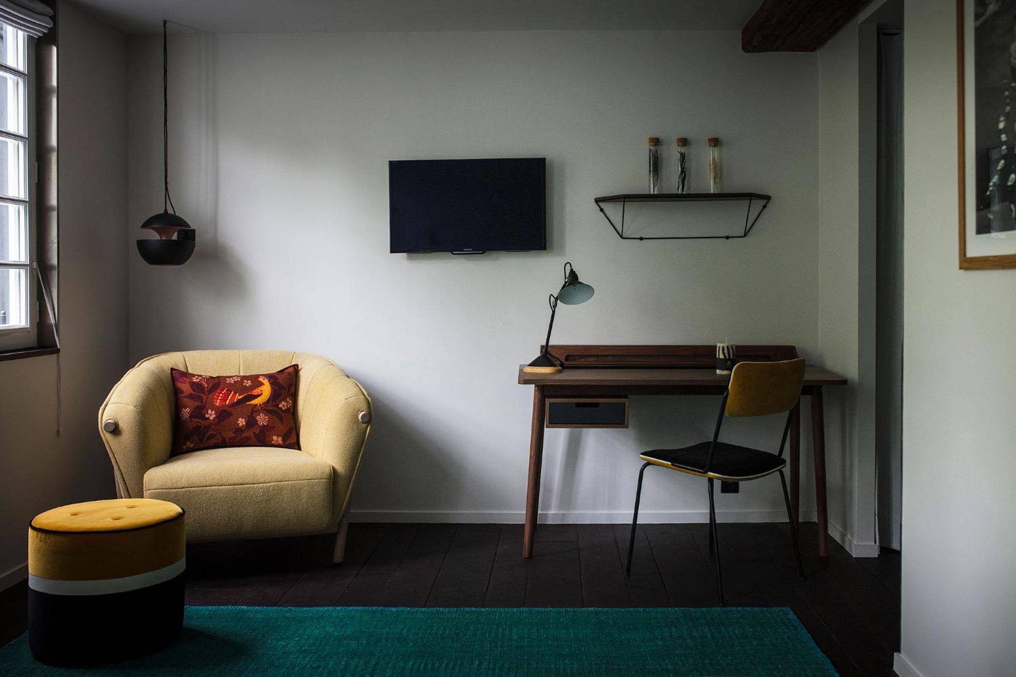 Large Double Room - Country Side - Photo 7