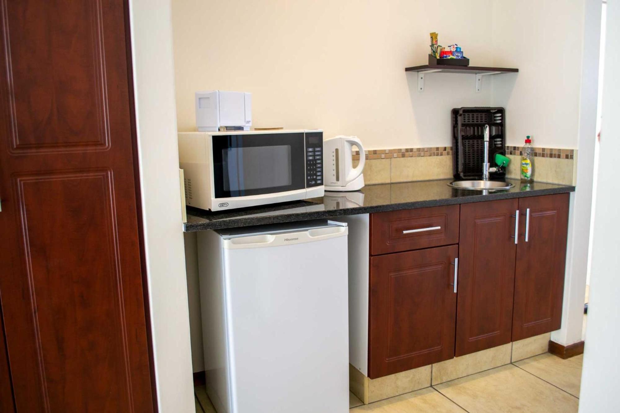 Executive Triple Room - Photo 3