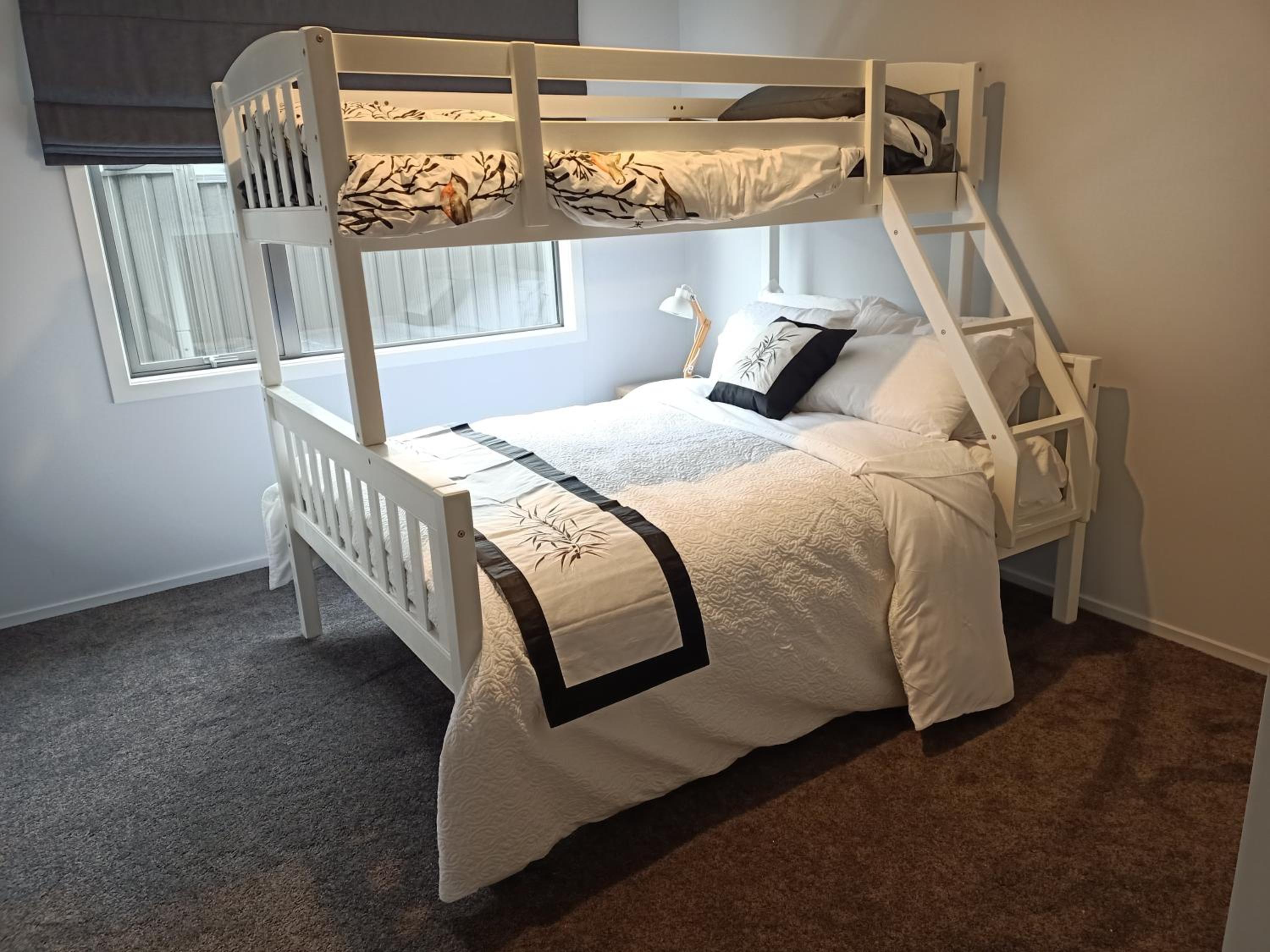 Three-Bedroom House photo 2