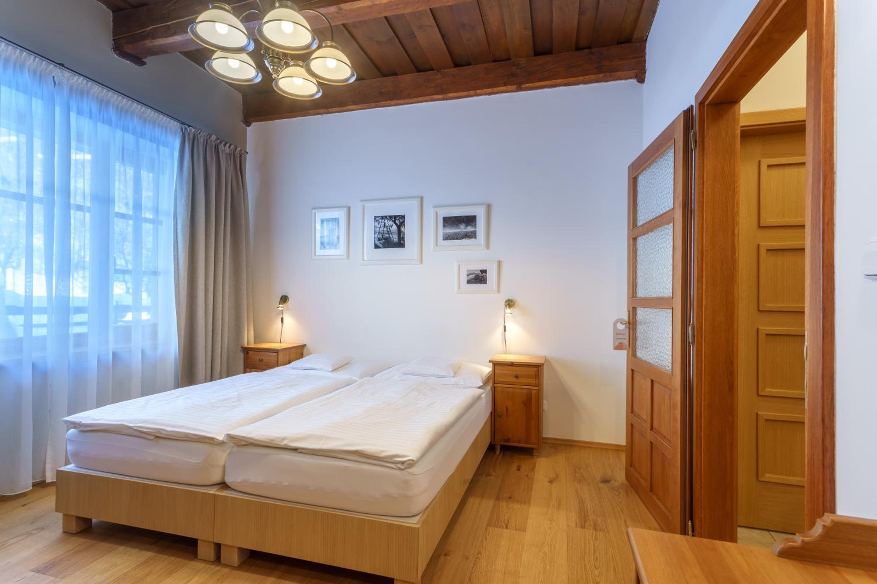 Standard Double or Twin Room photo 1