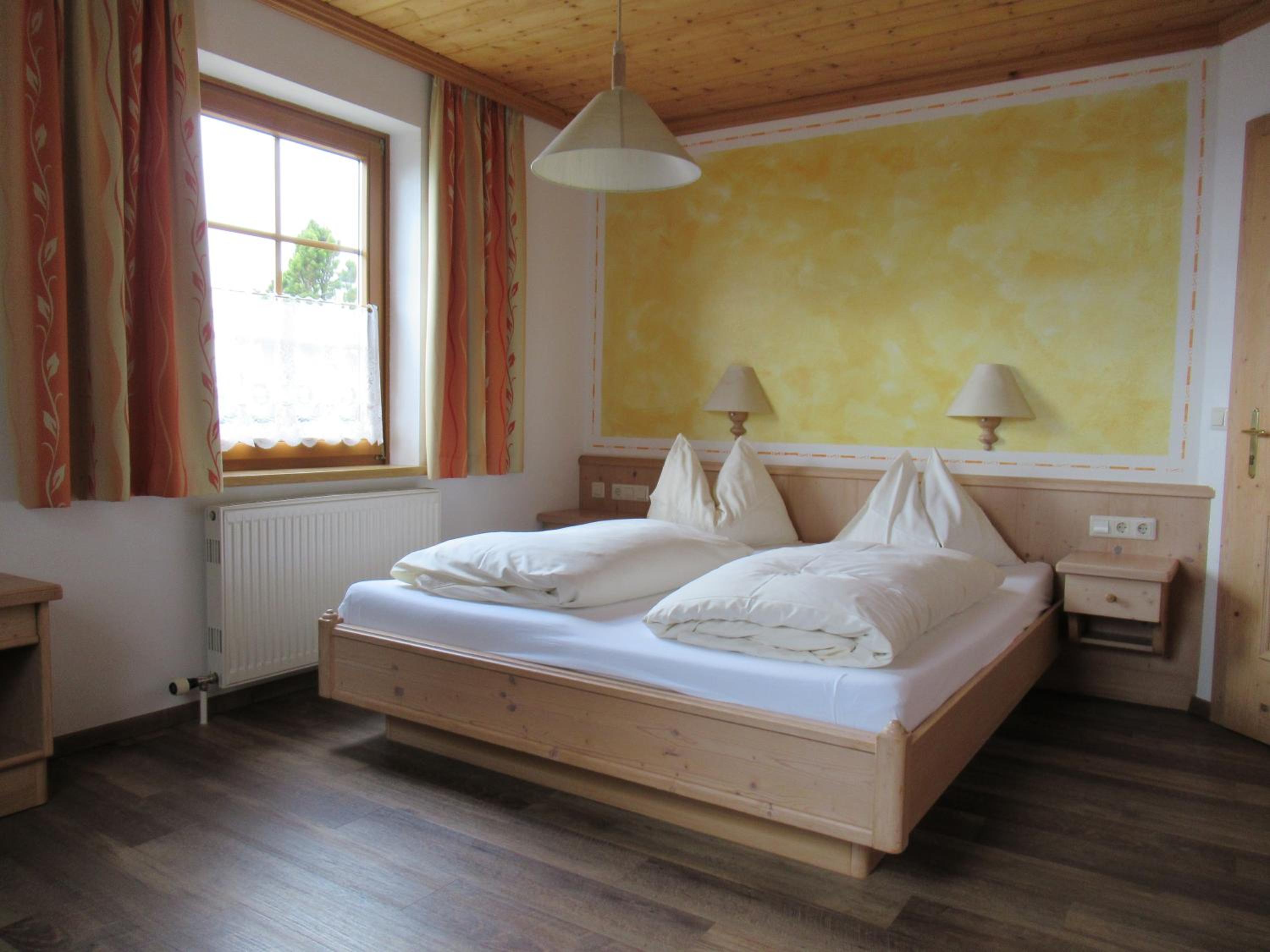 Double Room - Photo 5