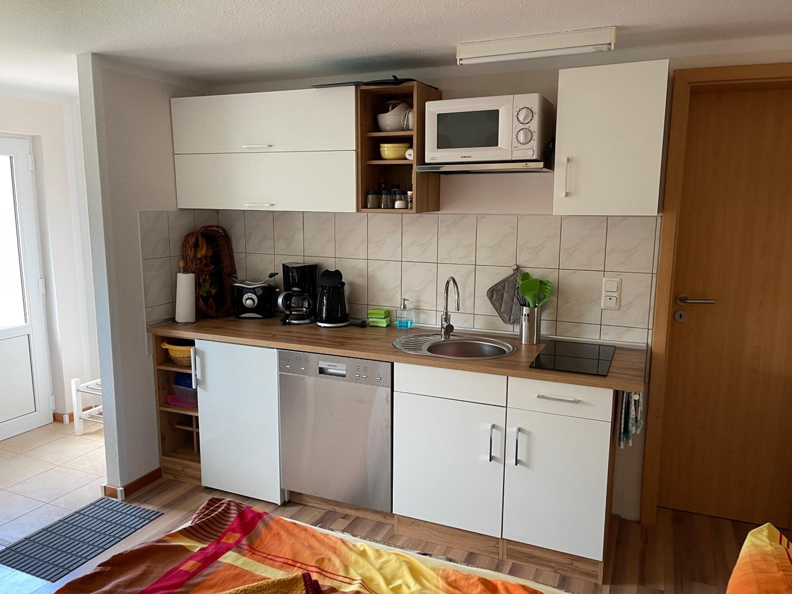 Budget Double Room photo 3