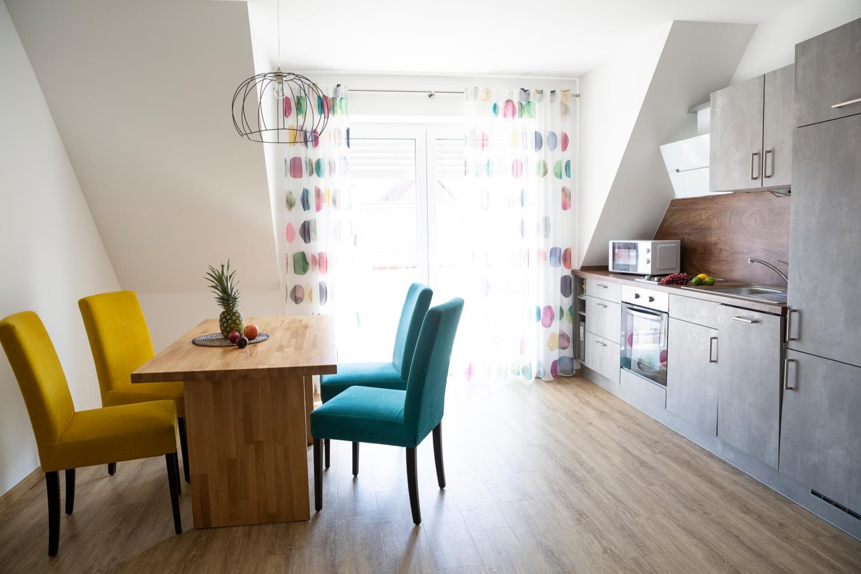 Two-Bedroom Apartment - Photo 5