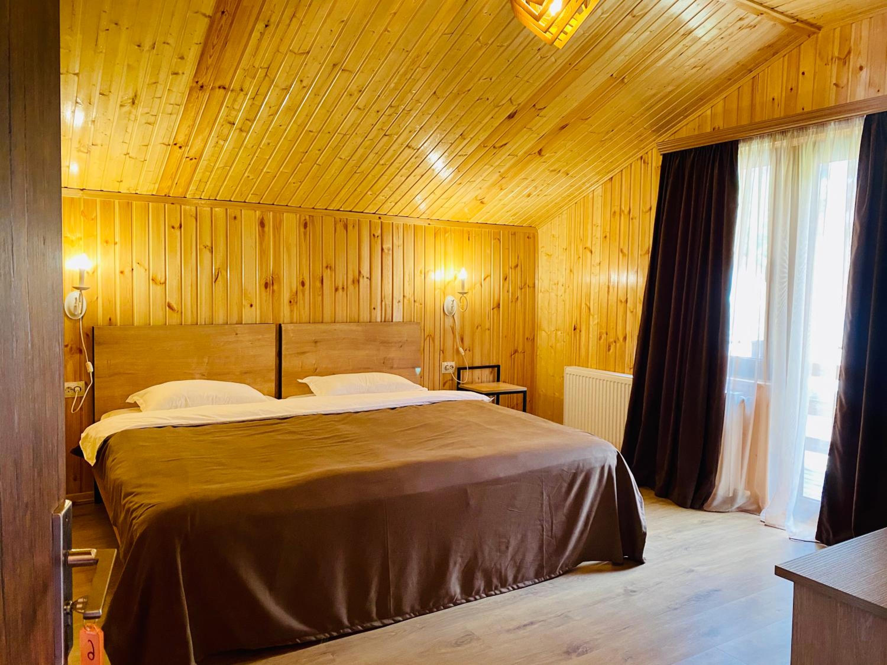 King Room with Mountain View