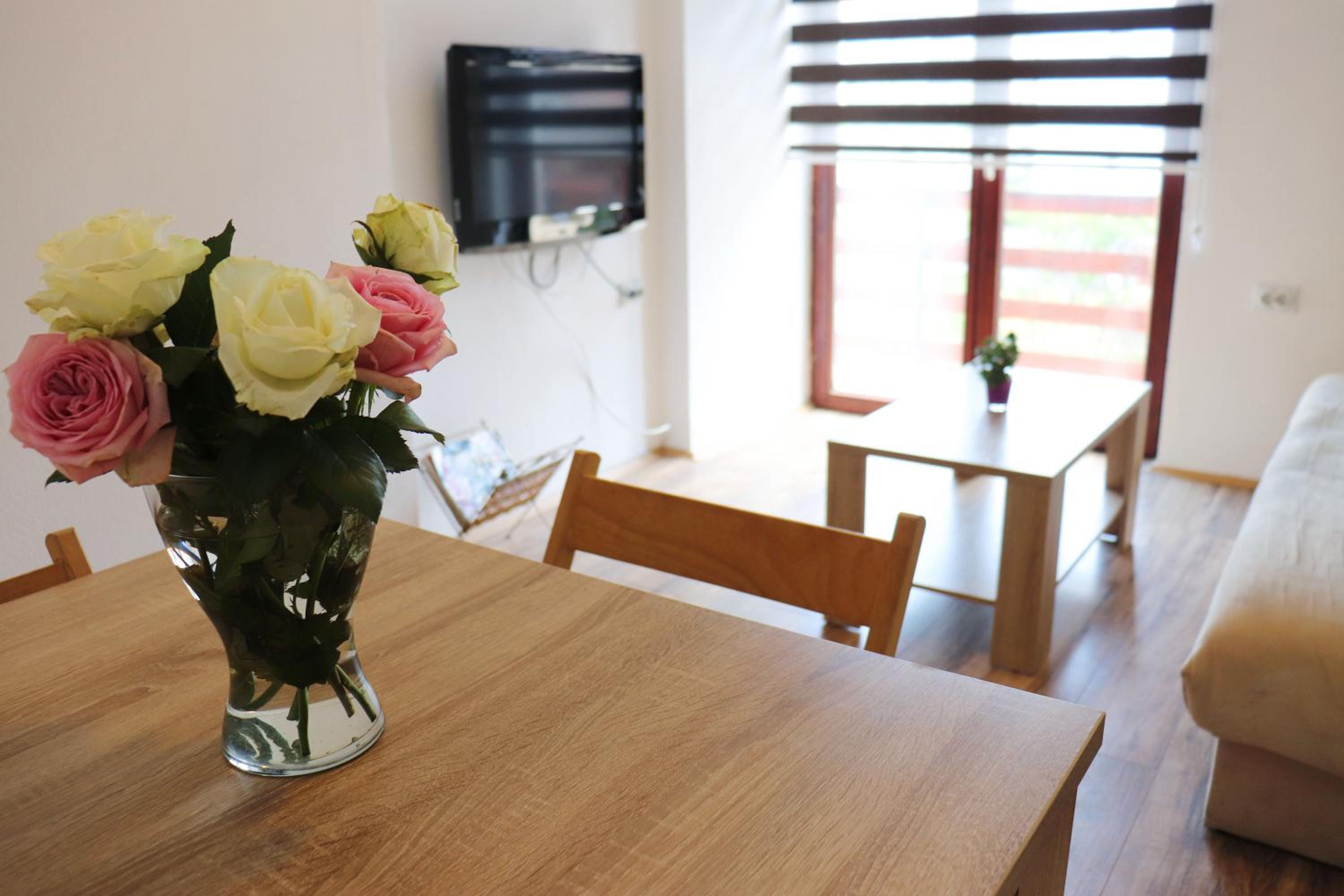 Apartment with Balcony photo 2